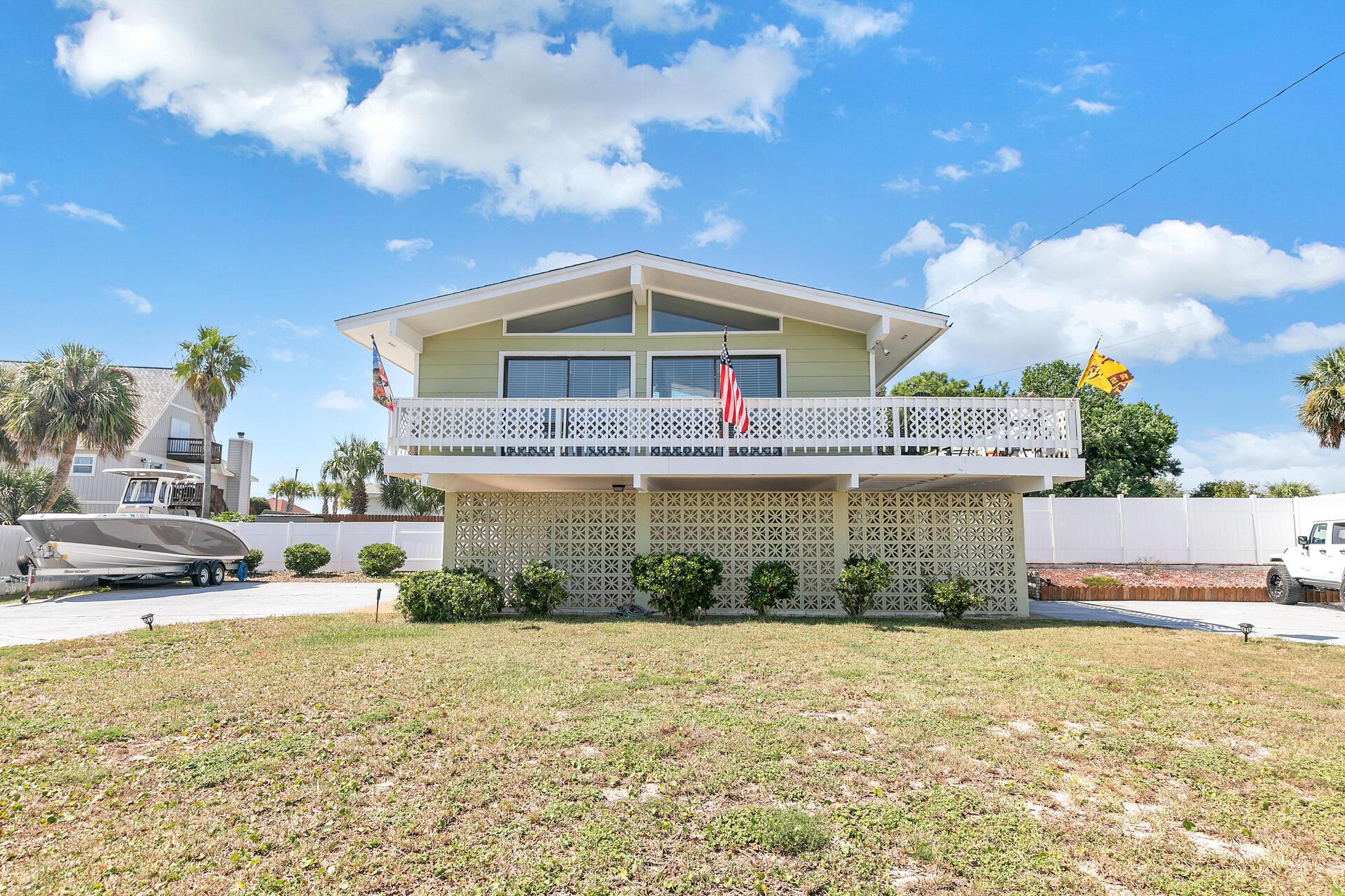 Homes for sale in Fort Walton Beach | View 427 Caviar Drive | 2 Beds, 2 Baths