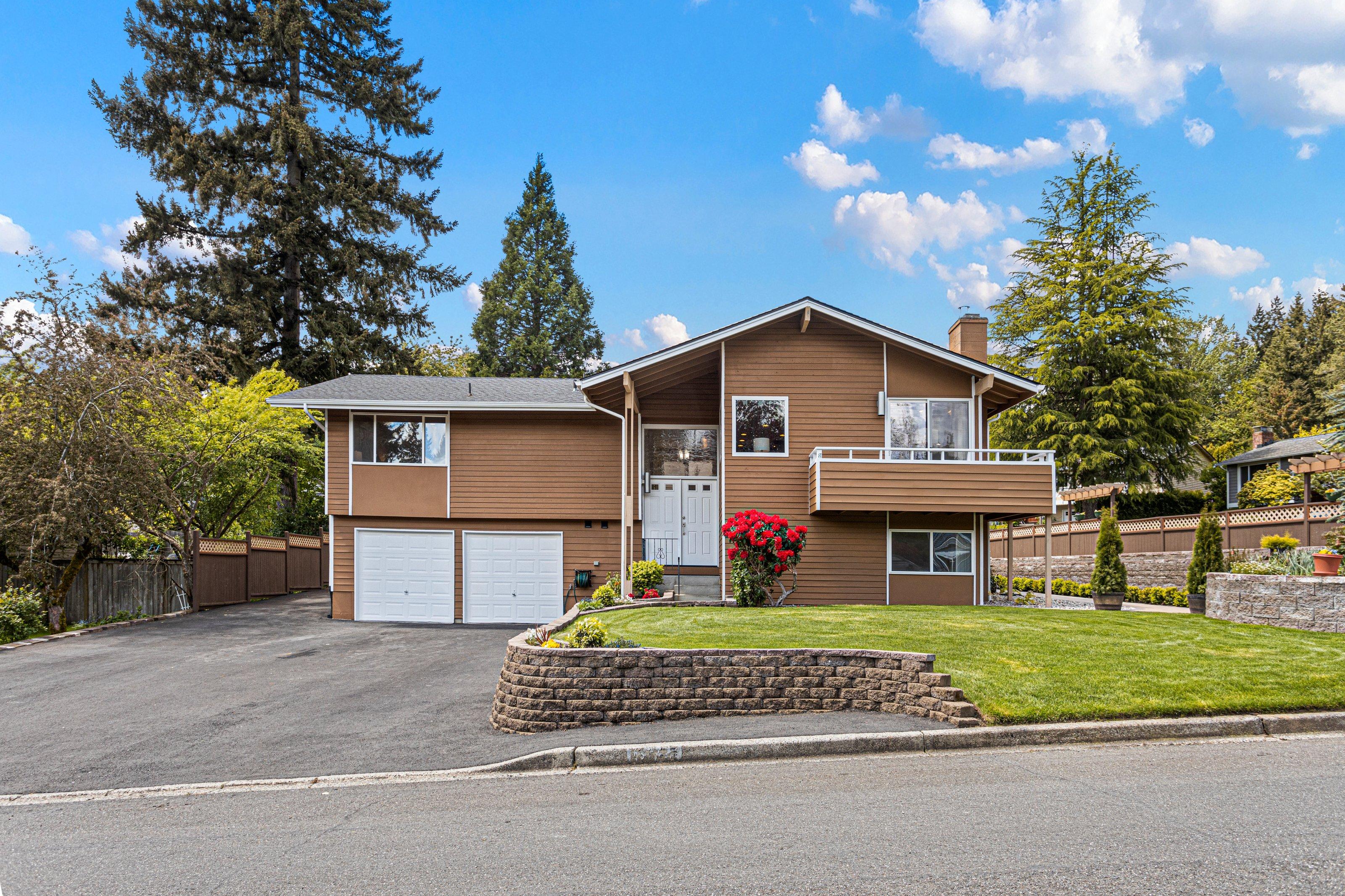 Seattle Area Real Estate | View 15027 110th Ave NE | 4 Beds, 3 Baths | View 1