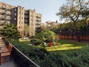 Cobble Hill Towers image