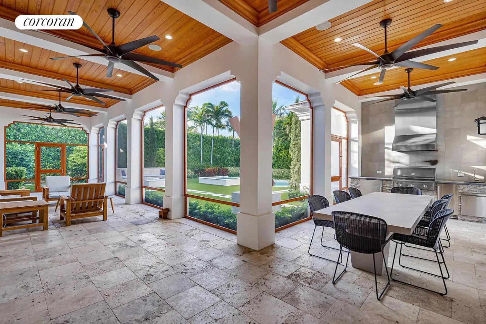 South Florida Real Estate | View 1041 Seaspray Avenue | room 30 | View 31
