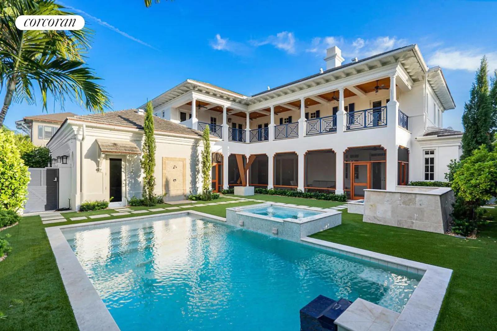 South Florida Real Estate | View 1041 Seaspray Avenue | room 34 | View 35