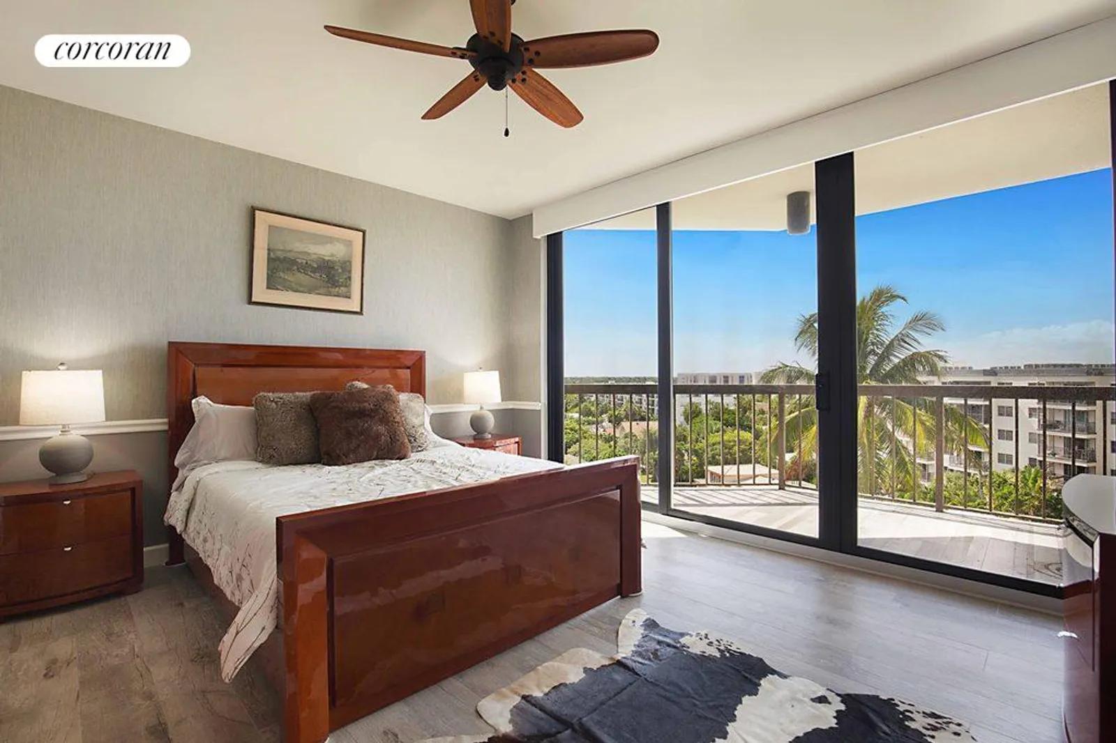 South Florida Real Estate | View 2401 North Ocean Boulevard #5n | room 22 | View 23
