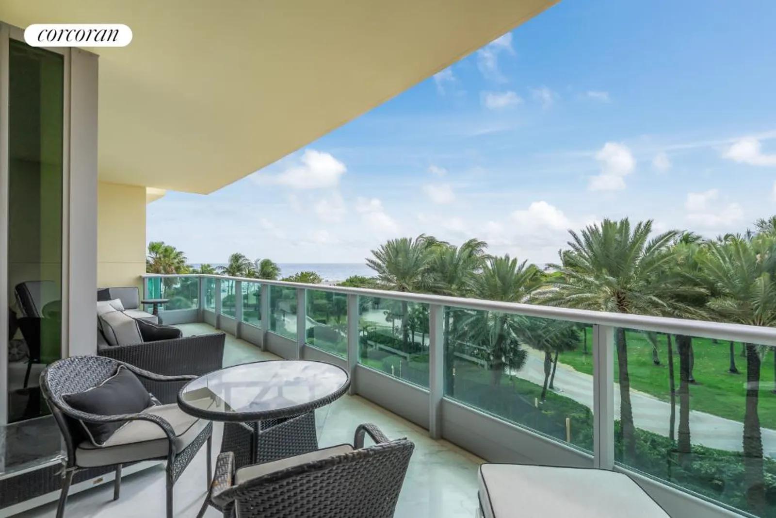 South Florida Real Estate | View 1455 Ocean Drive Bh-01 | room 20 | View 21