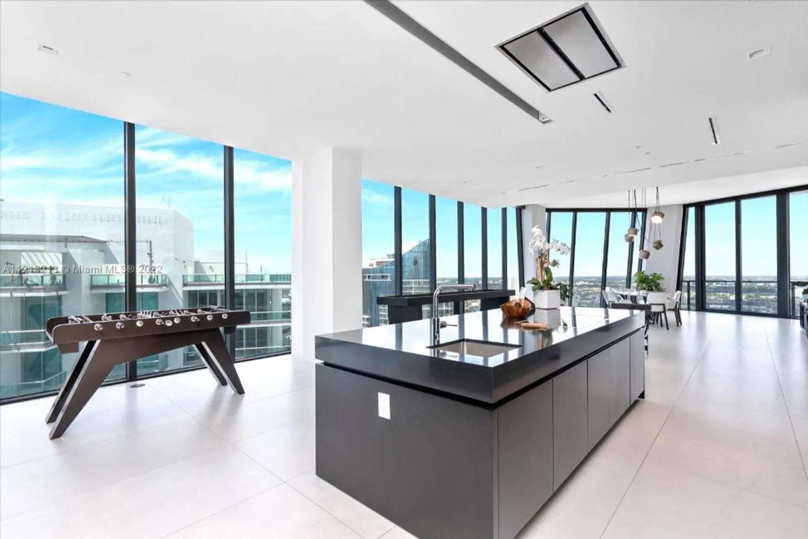 South Florida Real Estate | View 1000 Biscayne Blvd Ph 57 | room 13 | View 14