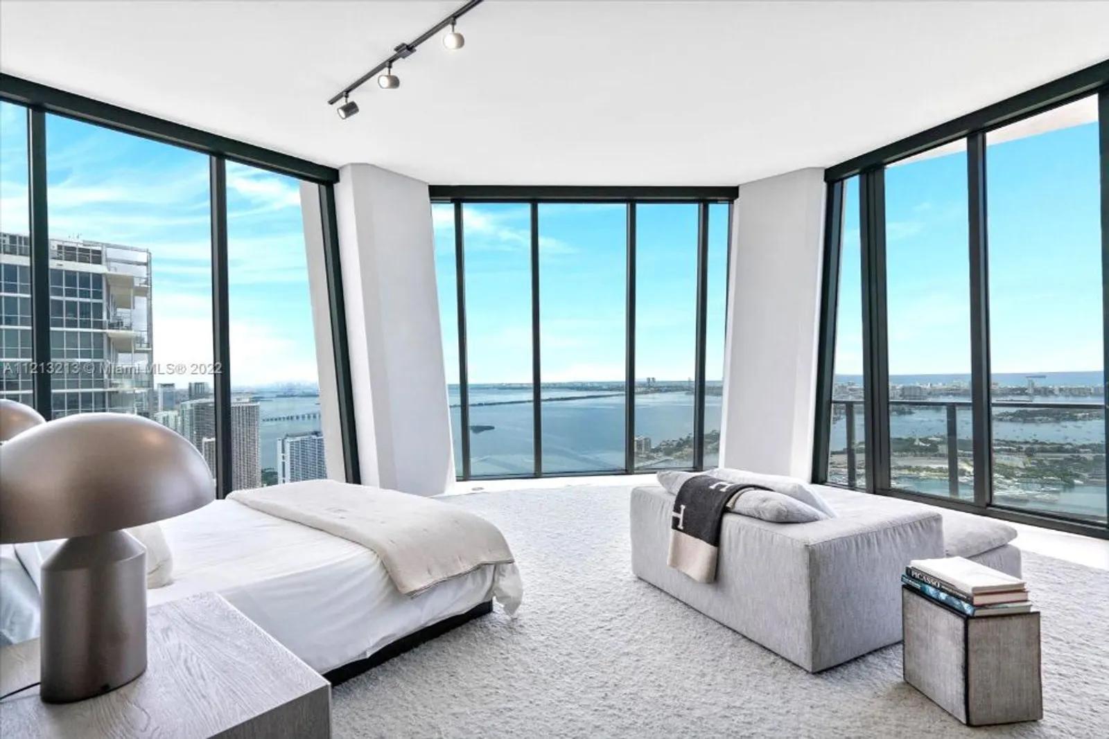 South Florida Real Estate | View 1000 Biscayne Blvd Ph 57 | room 32 | View 33
