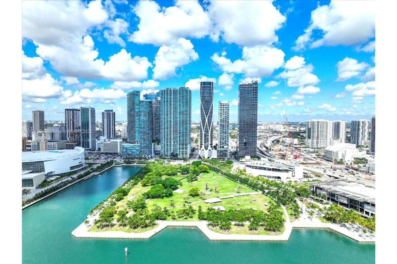 New York City Real Estate | View 1000 Biscayne Blvd Ph 57 | room 47 | View 48