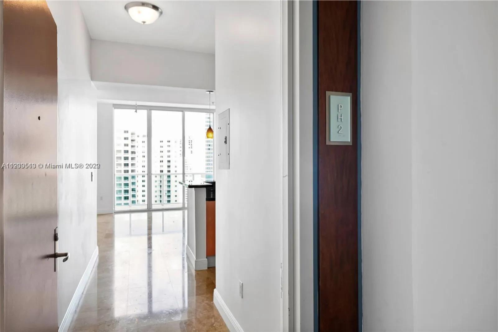 New York City Real Estate | View 186 SE 12th Ter #2302 | room 3 | View 4