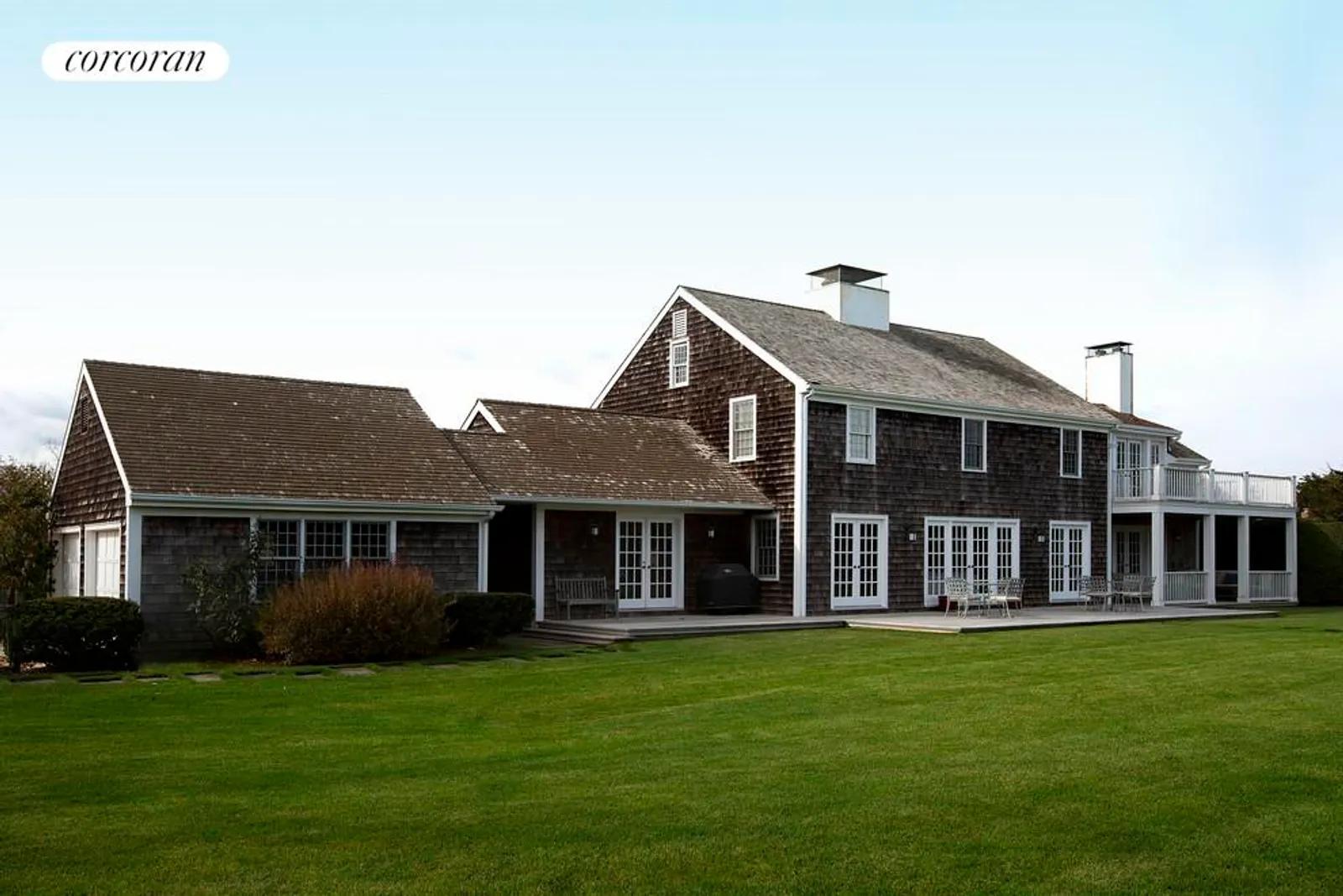 The Hamptons Real Estate | View  | Expansive layout | View 5