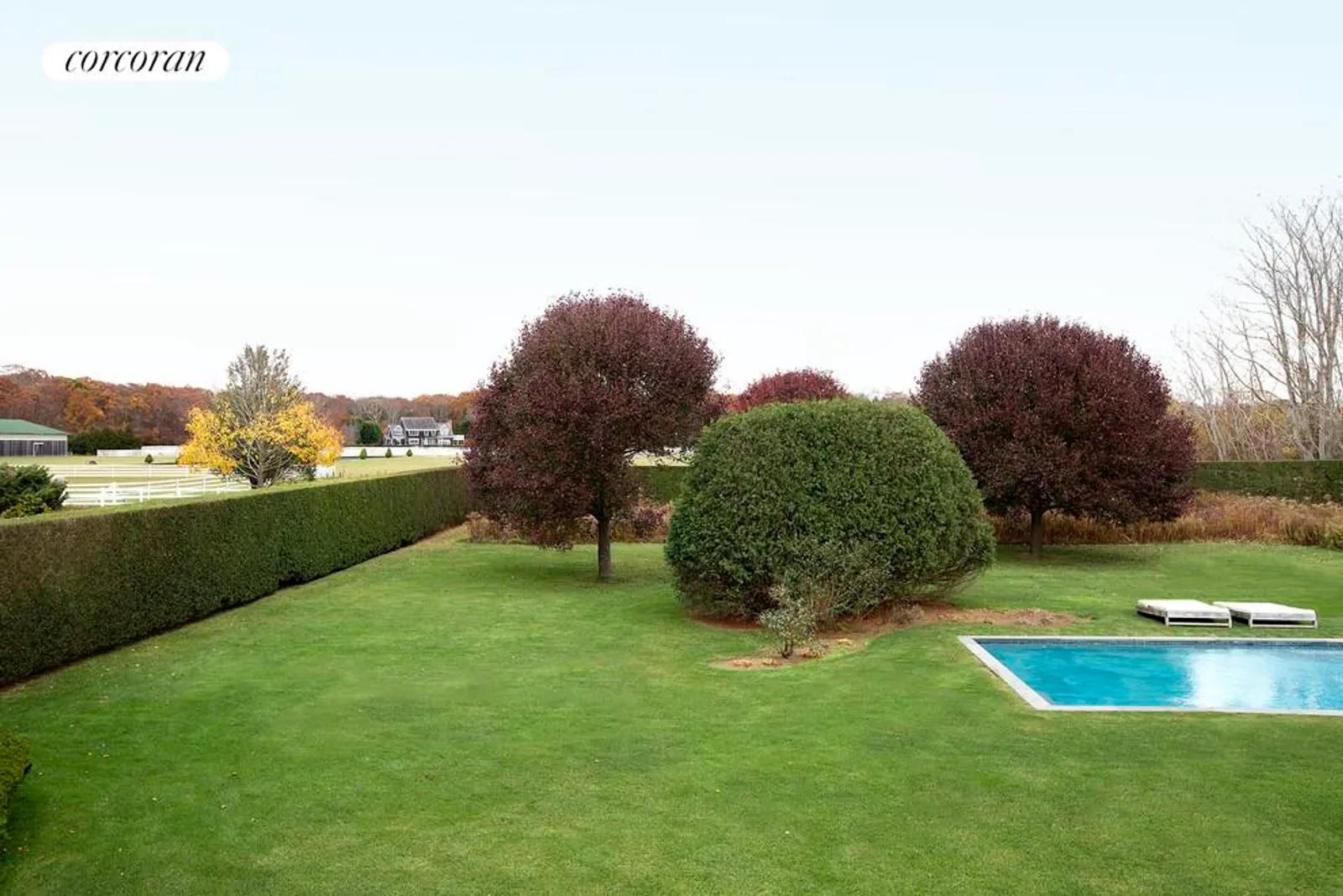 The Hamptons Real Estate | View  | Meadow like | View 8
