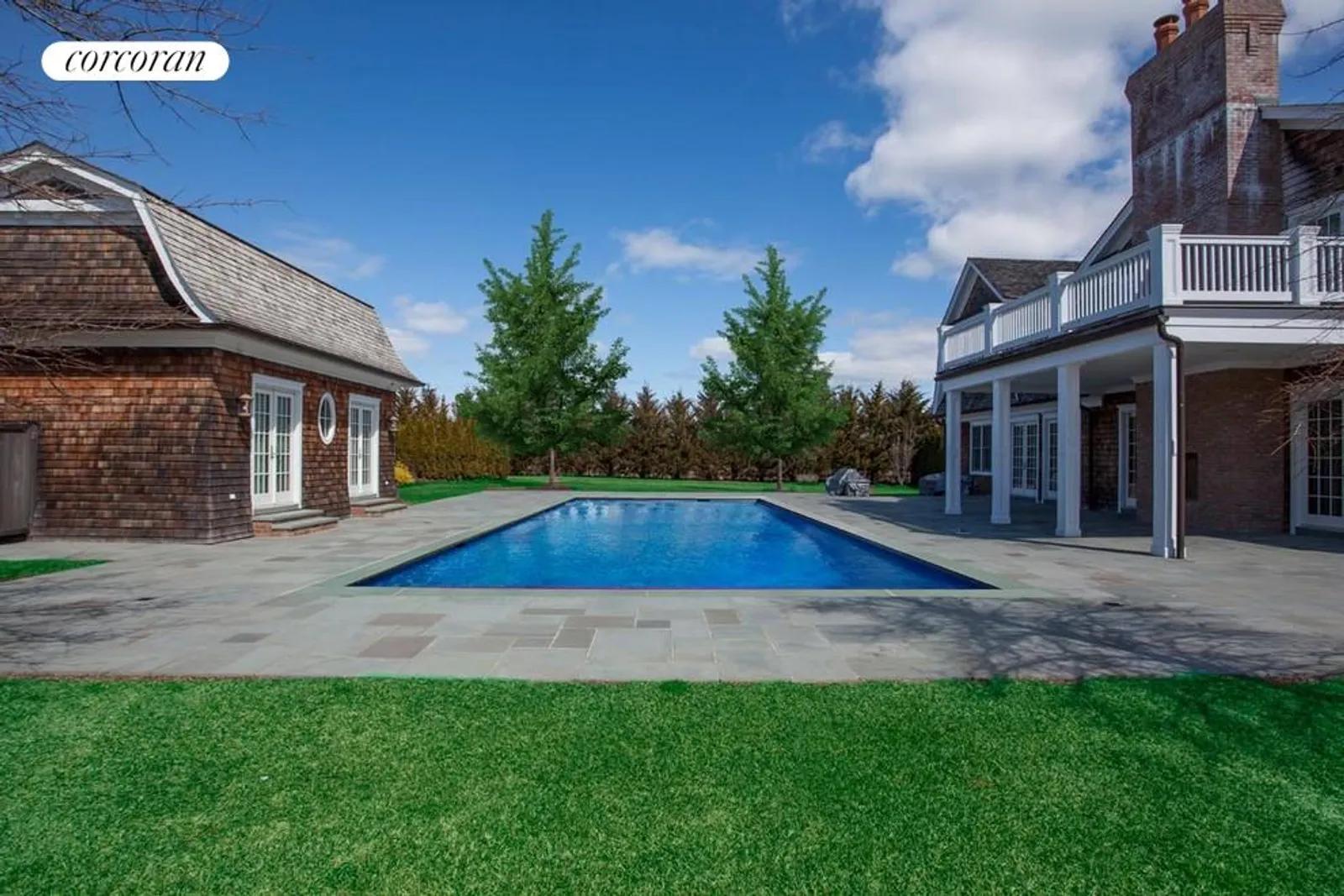 The Hamptons Real Estate | View  | pool | View 23