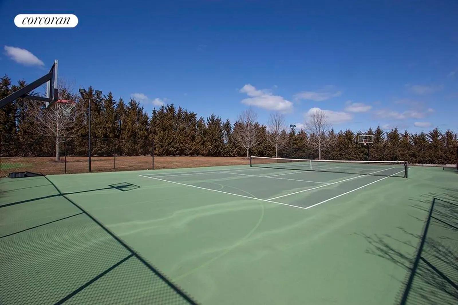 The Hamptons Real Estate | View  | tennis | View 25