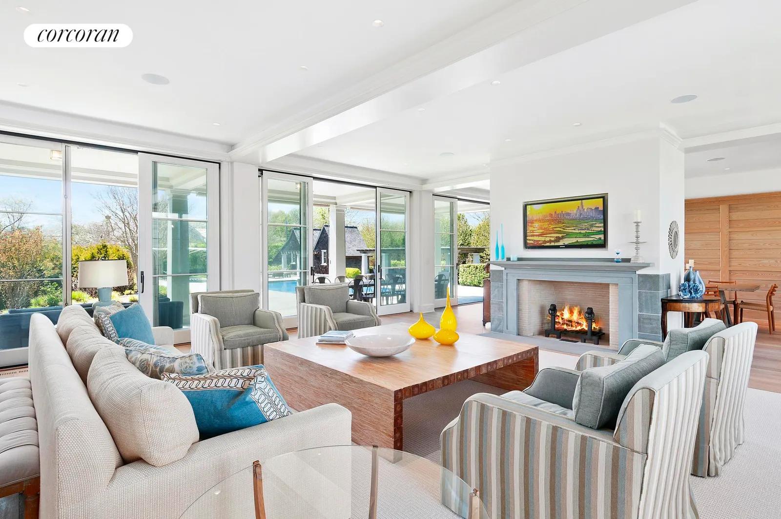 The Hamptons Real Estate | View  | room 7 | View 8