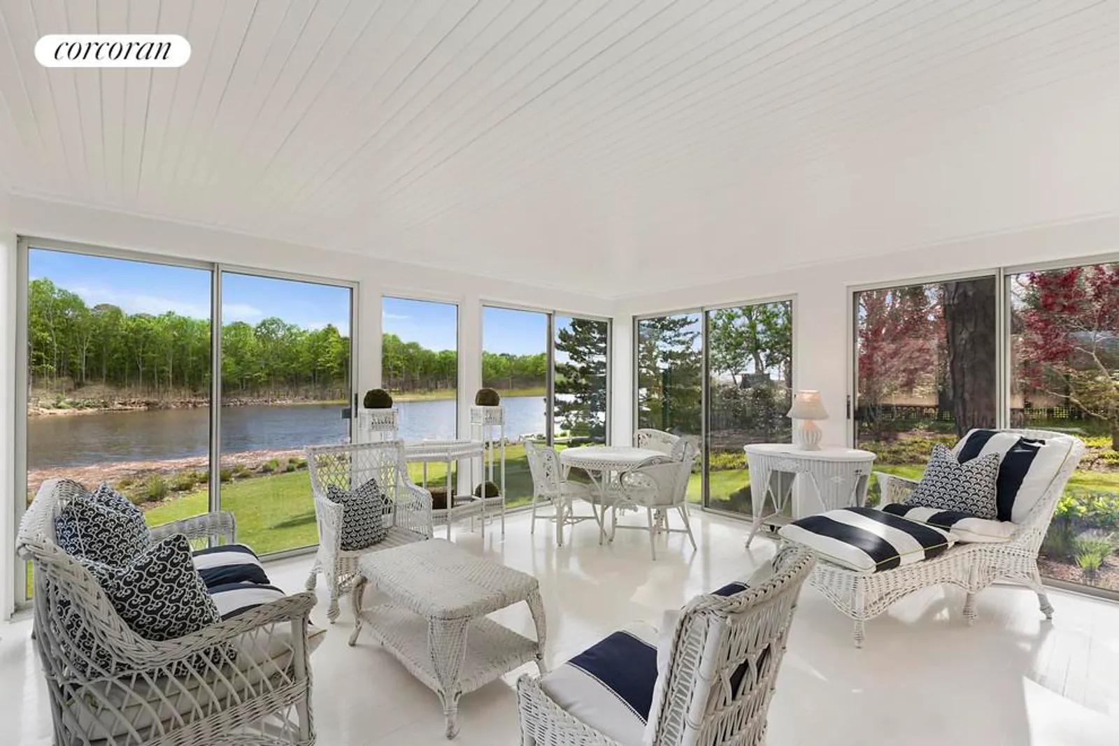 The Hamptons Real Estate | View  | sunroom | View 8