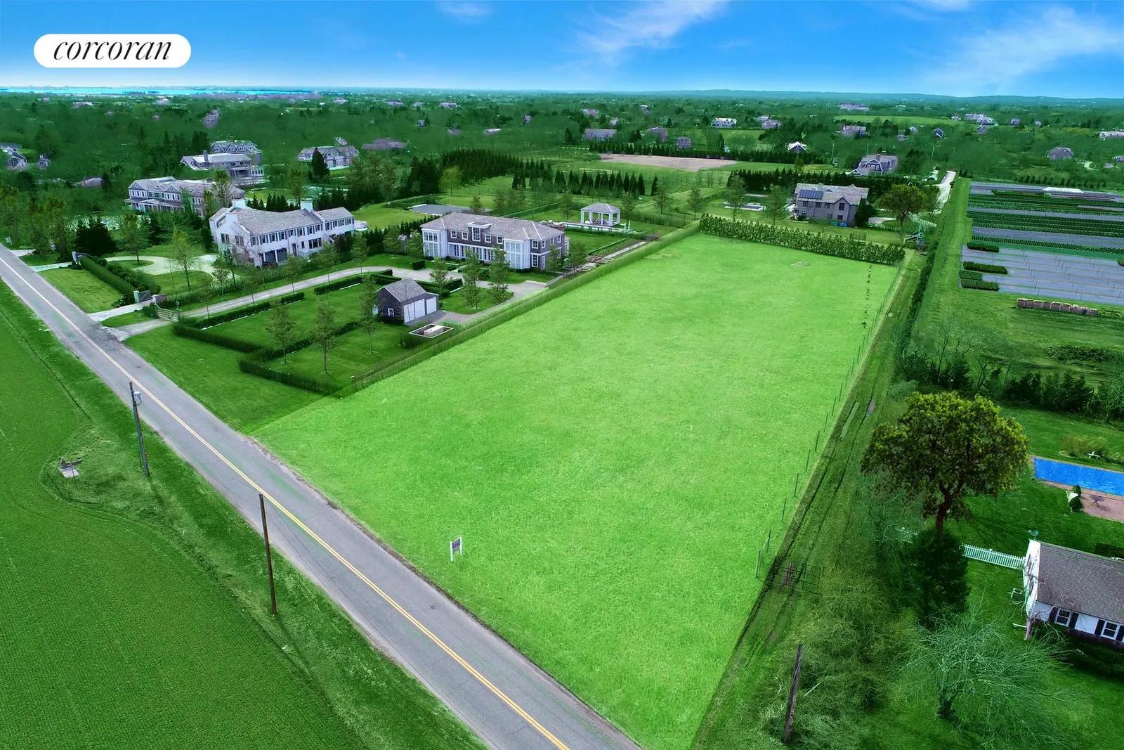 The Hamptons Real Estate | View 102 Highland Terrace | 2.2 Acres, South Of The Highway | View 9