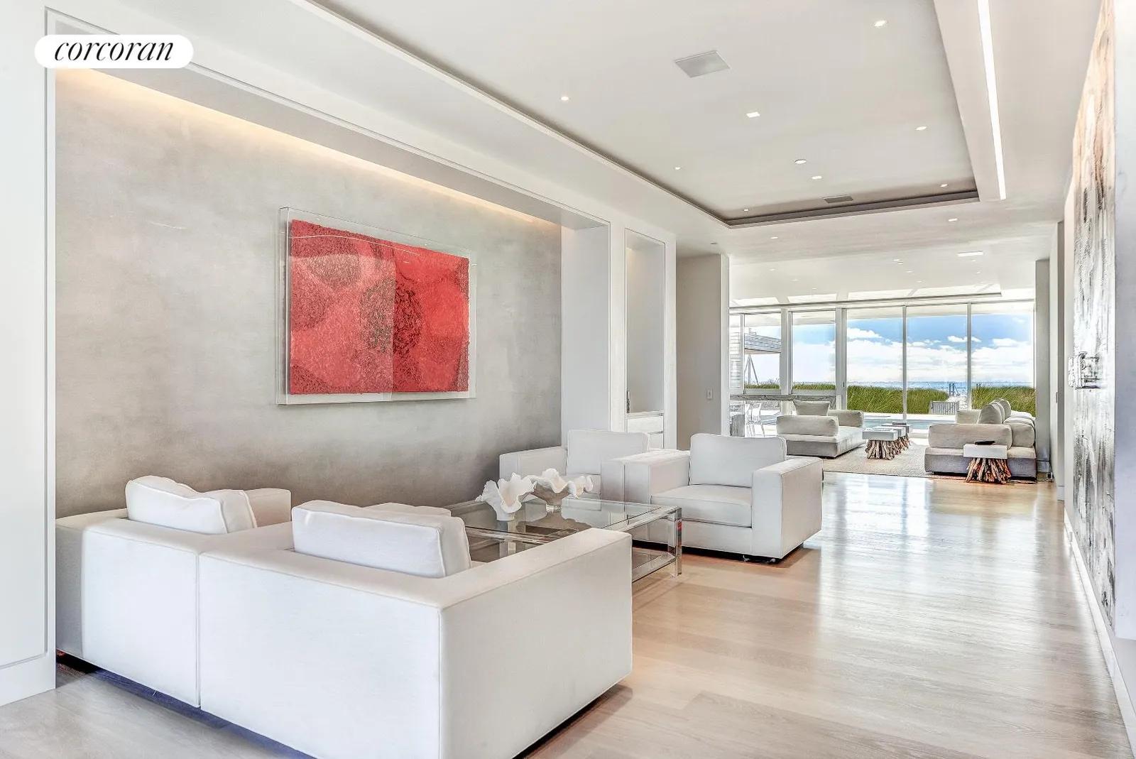 New York City Real Estate | View 277 Surfside Drive | 1st floor gallery | View 5