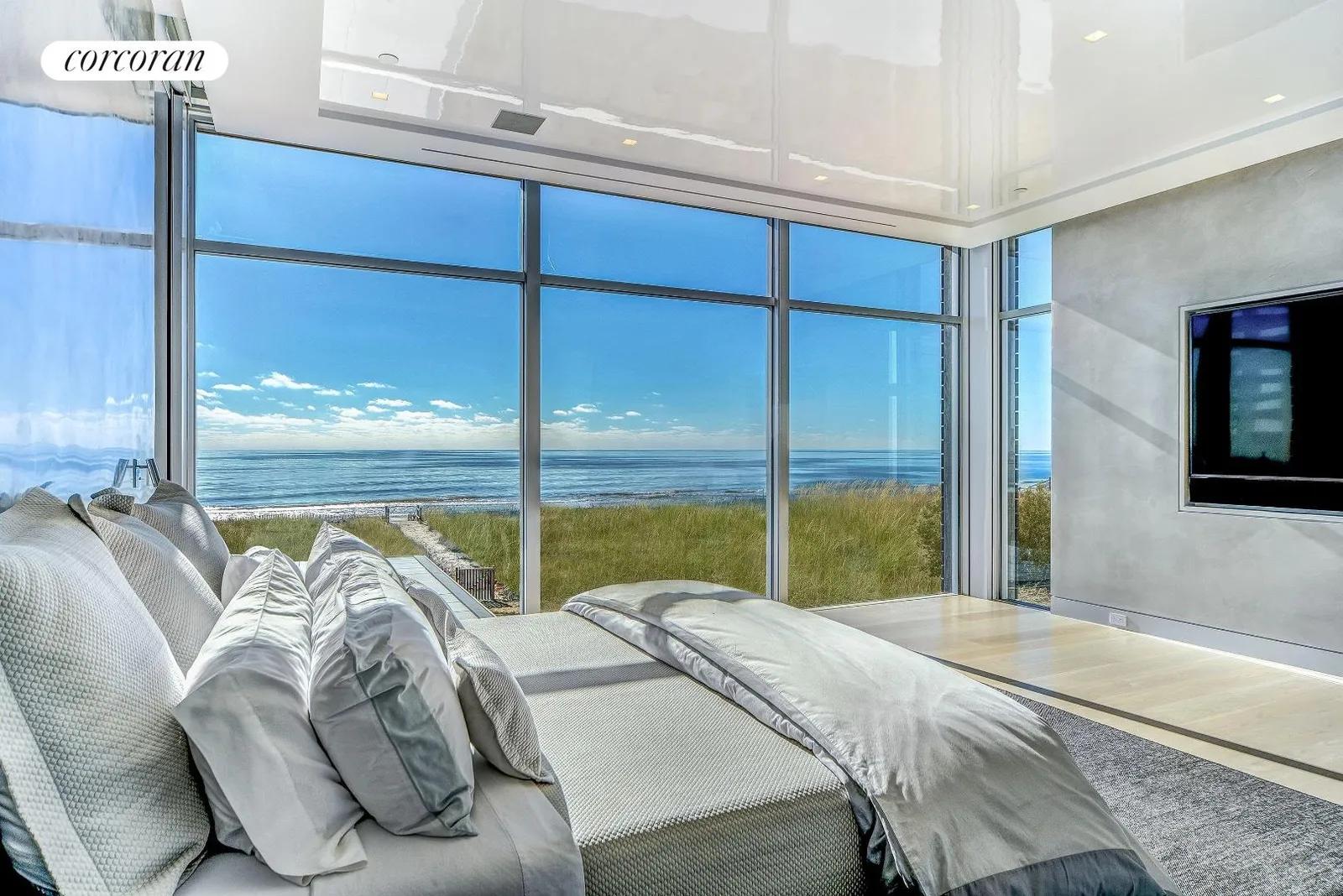 New York City Real Estate | View 277 Surfside Drive | guest bedroom | View 20