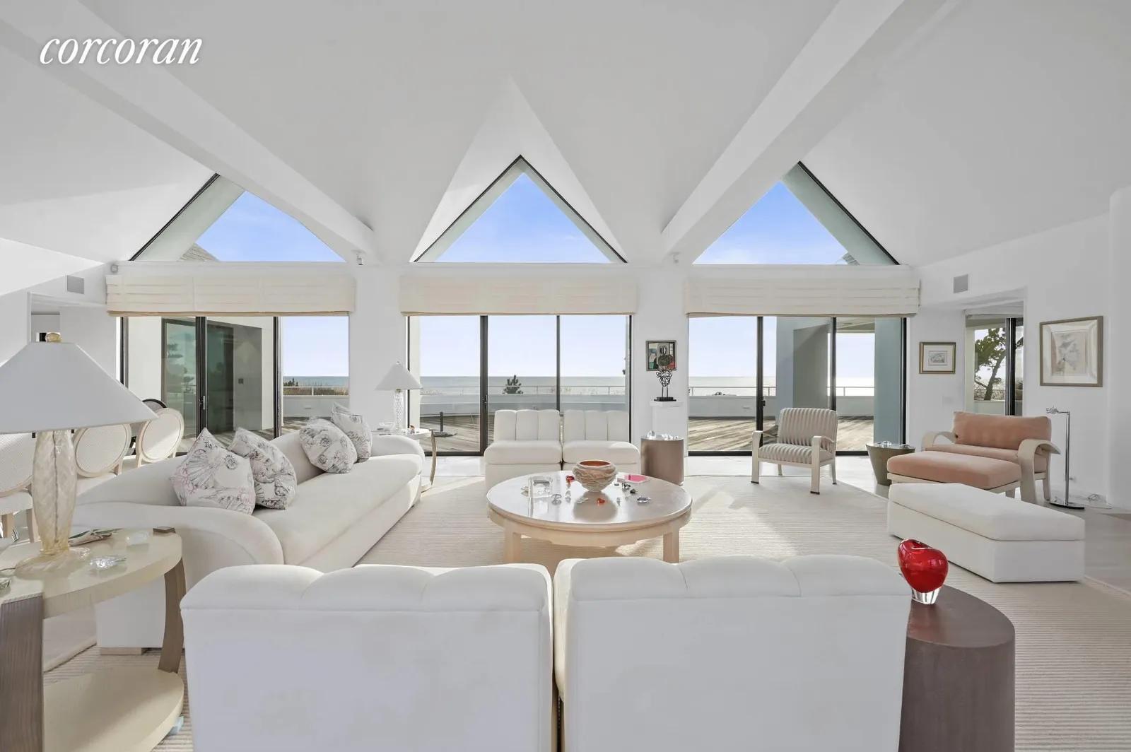 New York City Real Estate | View 279 Dune Road | room 11 | View 12
