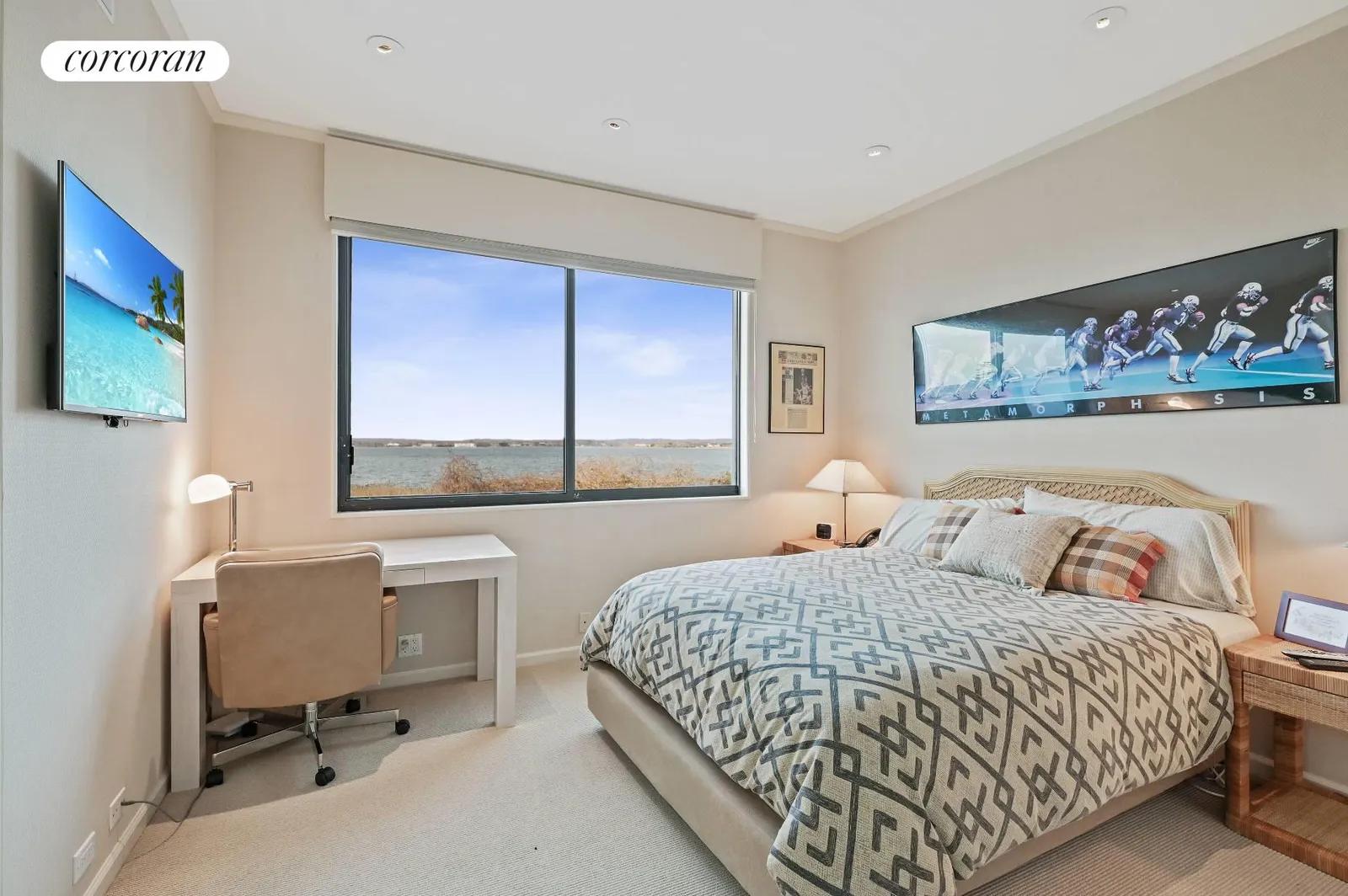 New York City Real Estate | View 279 Dune Road | room 24 | View 25