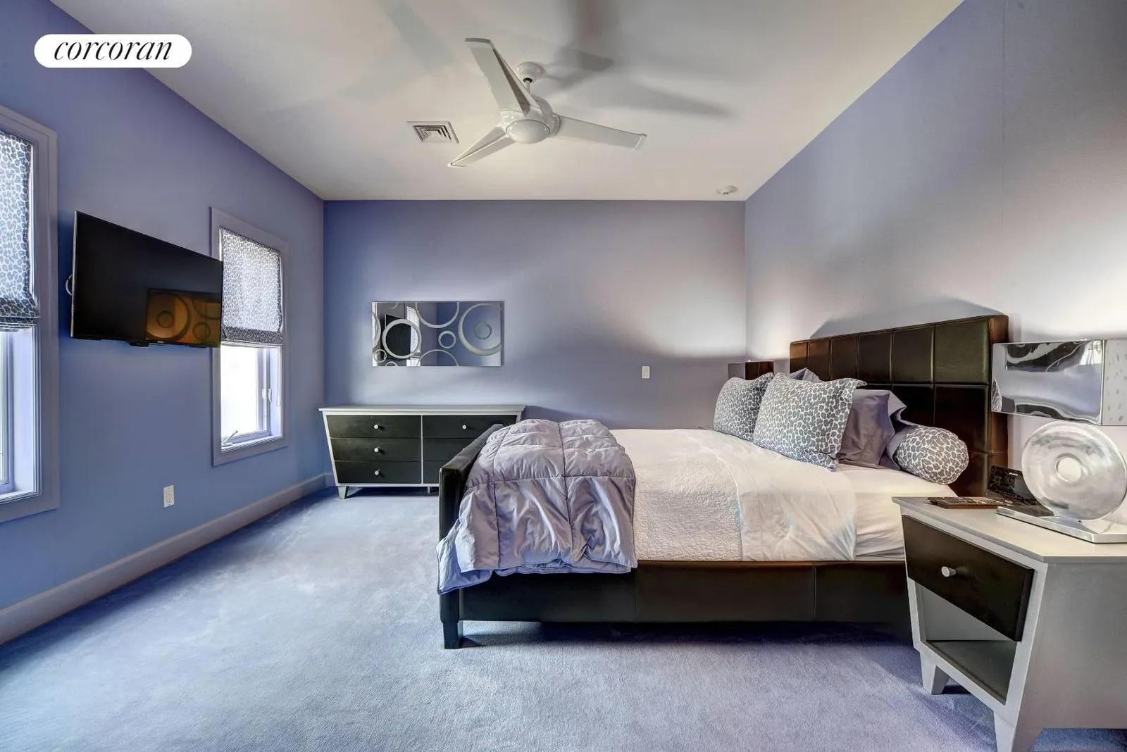 New York City Real Estate | View 21 Fordune Drive | guest bedroom | View 22