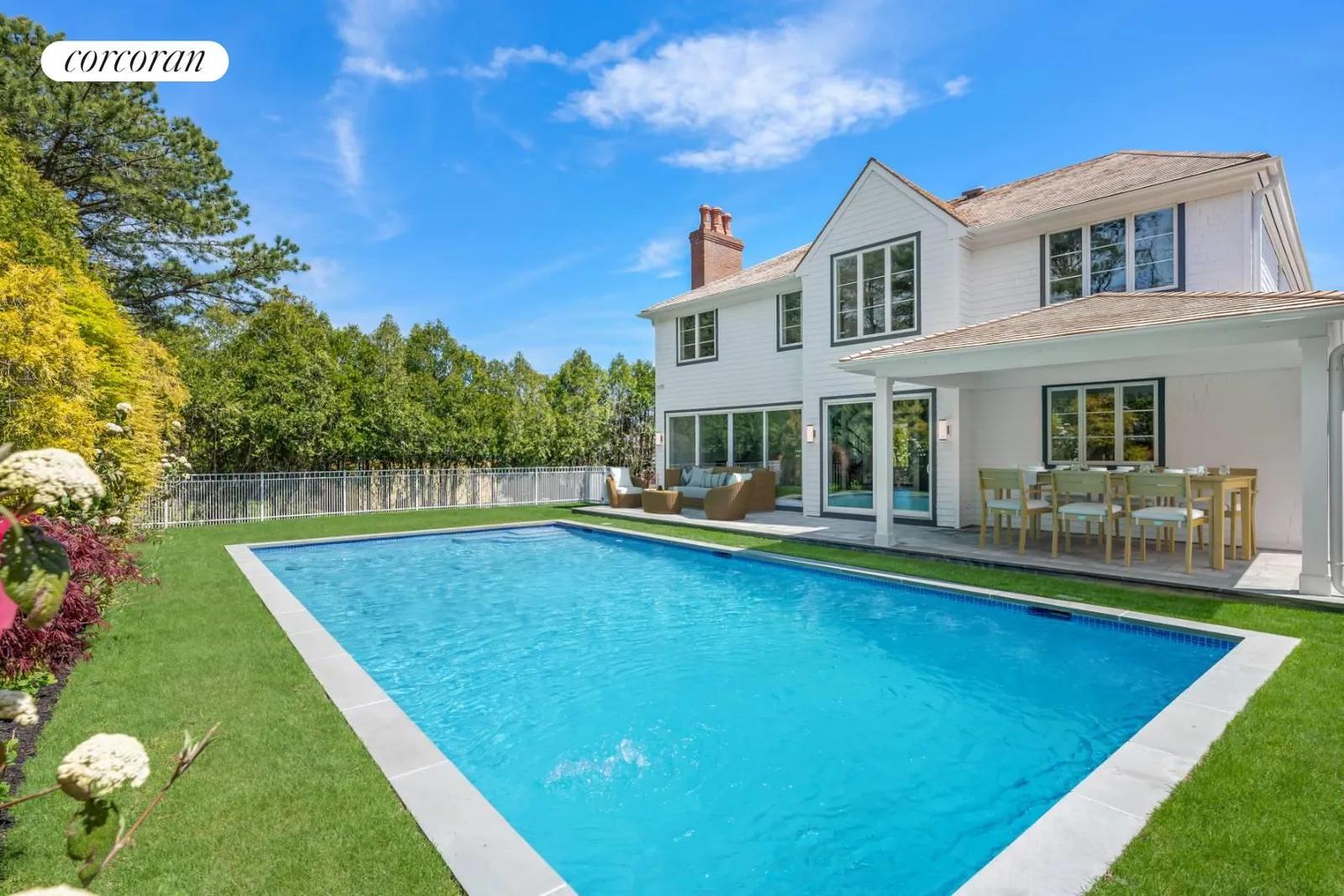The Hamptons Real Estate | View 63 Middle Pond Road | 4 Beds, 5 Baths | View 1