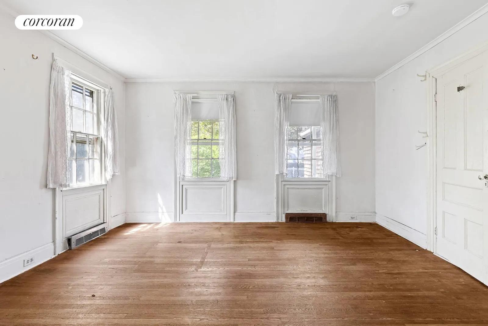 New York City Real Estate | View 203 Madison Street | Ground Floor Residence | View 5