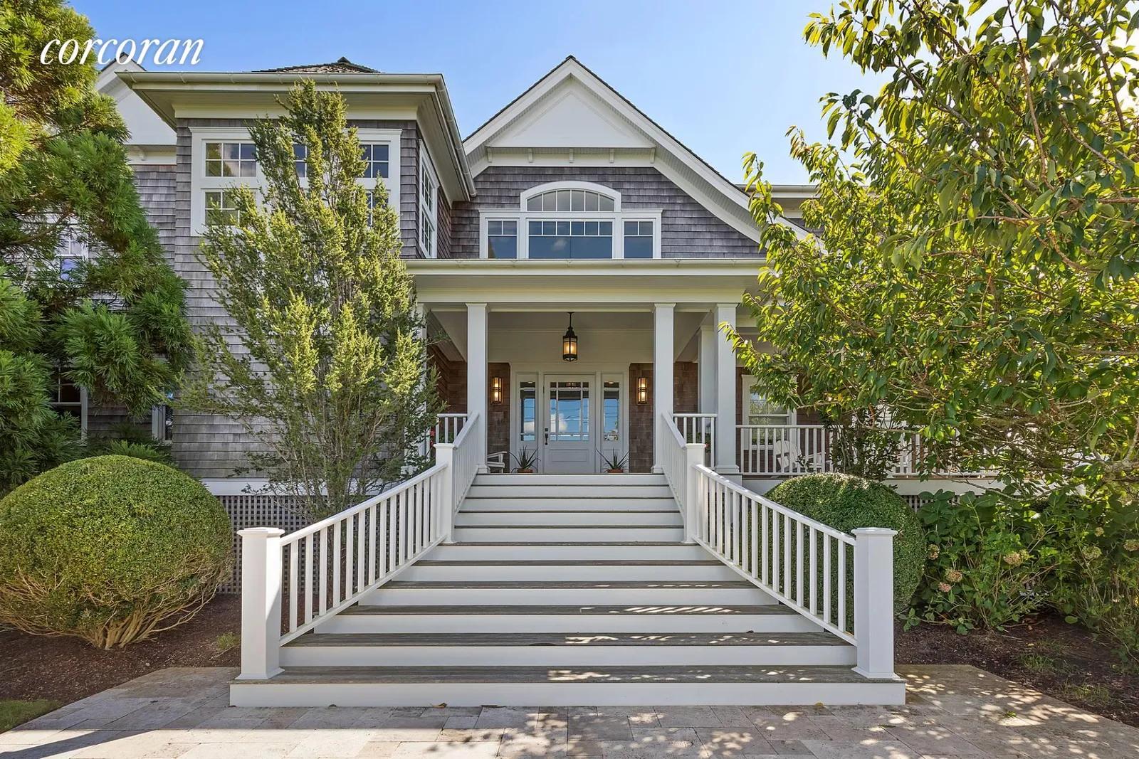 The Hamptons Real Estate | View 175 Dune Road | Front Entrance | View 2