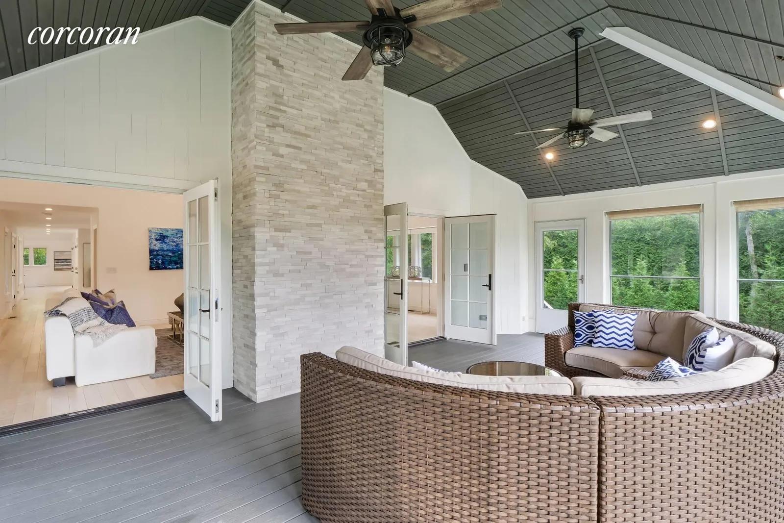 The Hamptons Real Estate | View 141 Middle Pond Road | room 11 | View 12