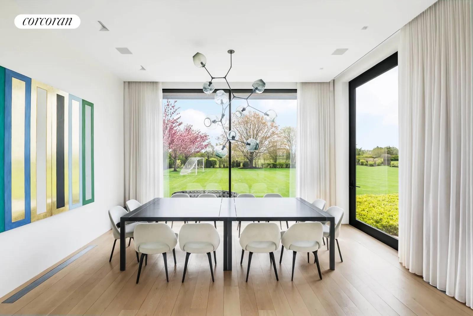 The Hamptons Real Estate | View 183 Daniels Lane | room 7 | View 8