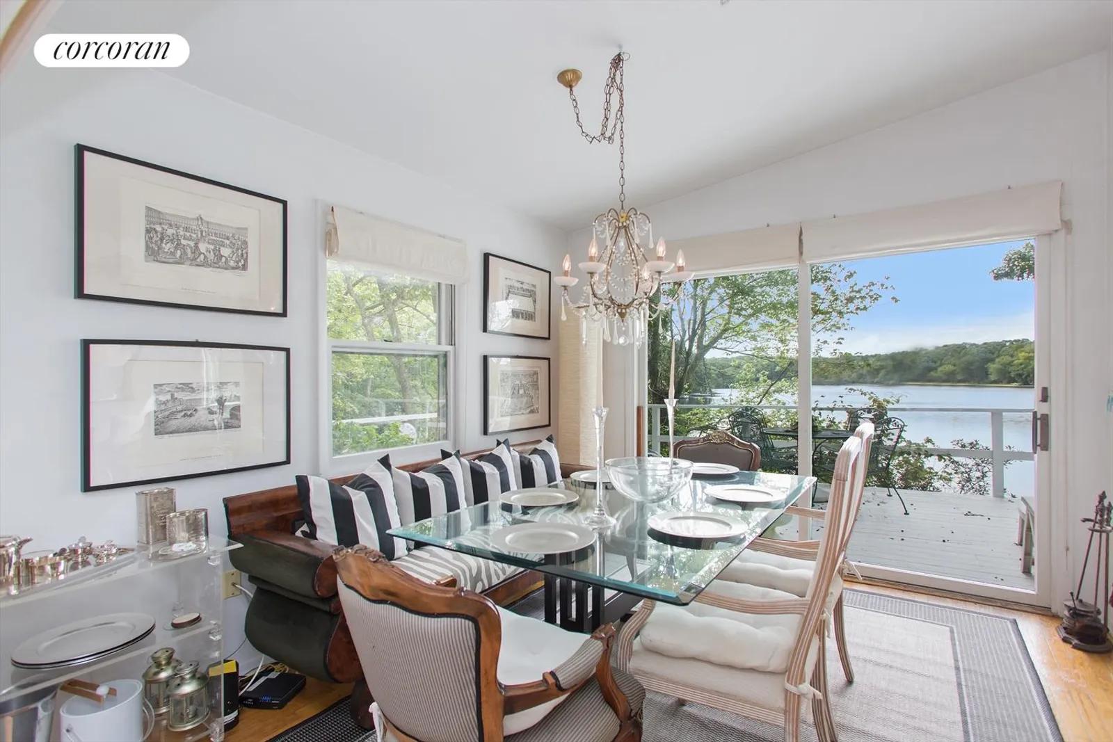 The Hamptons Real Estate | View 90 Little Fresh Pond Road | room 1 | View 2