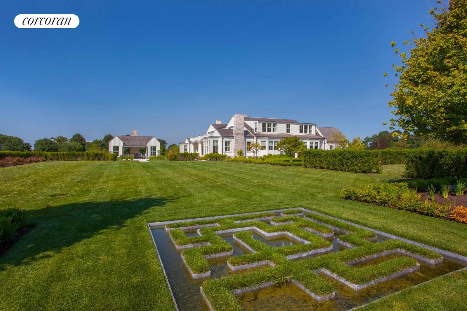 The Hamptons Real Estate | View 41 Halsey Lane | room 2 | View 3