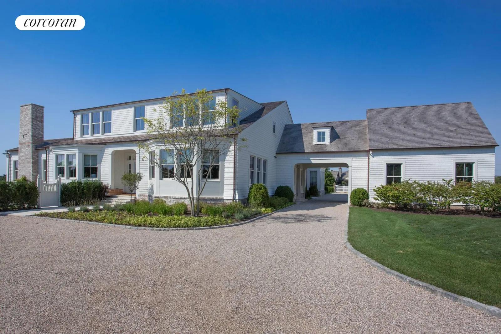 The Hamptons Real Estate | View 41 Halsey Lane | room 3 | View 4