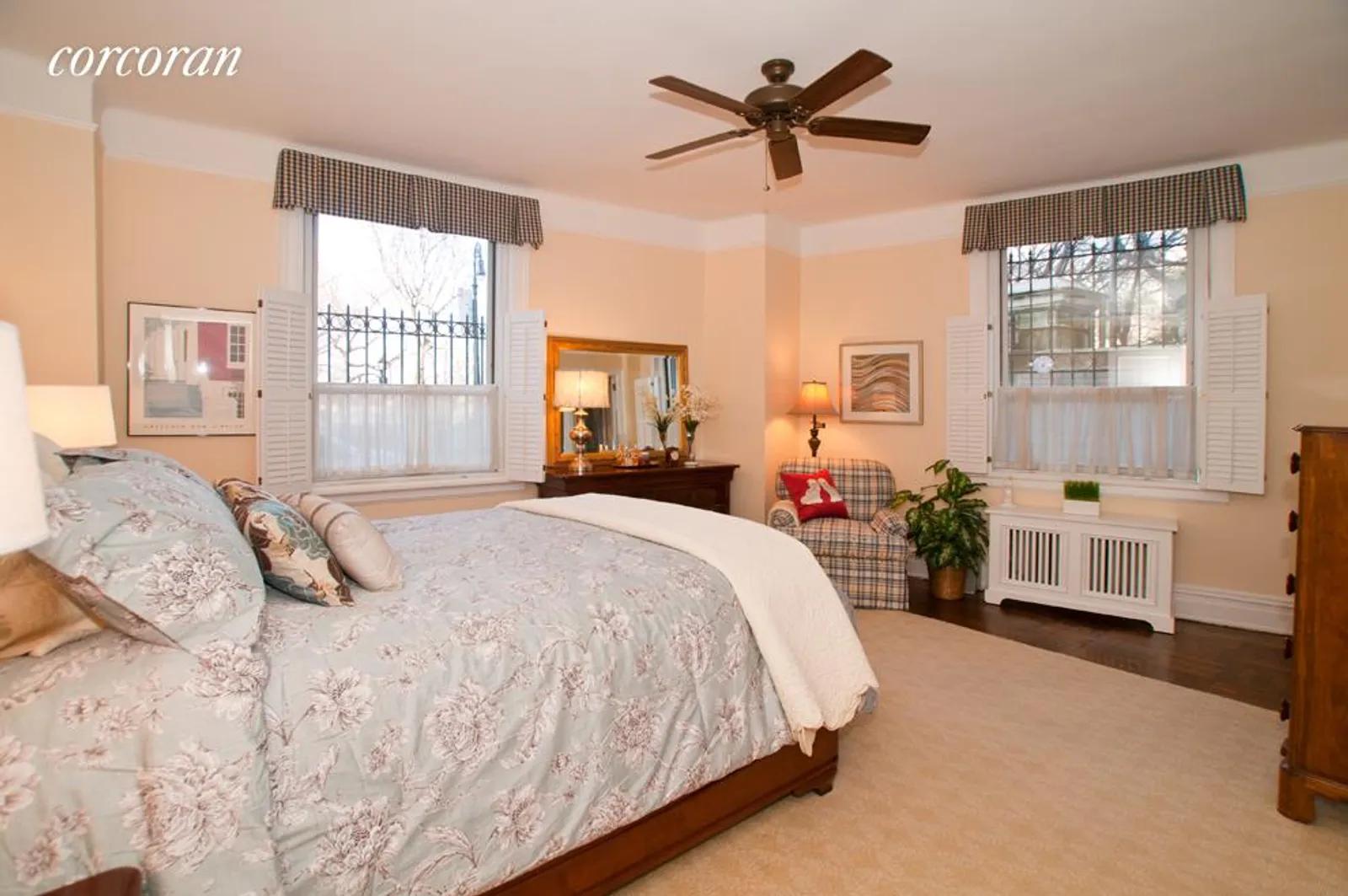 New York City Real Estate | View 160 Riverside Drive, 1A | room 5 | View 6