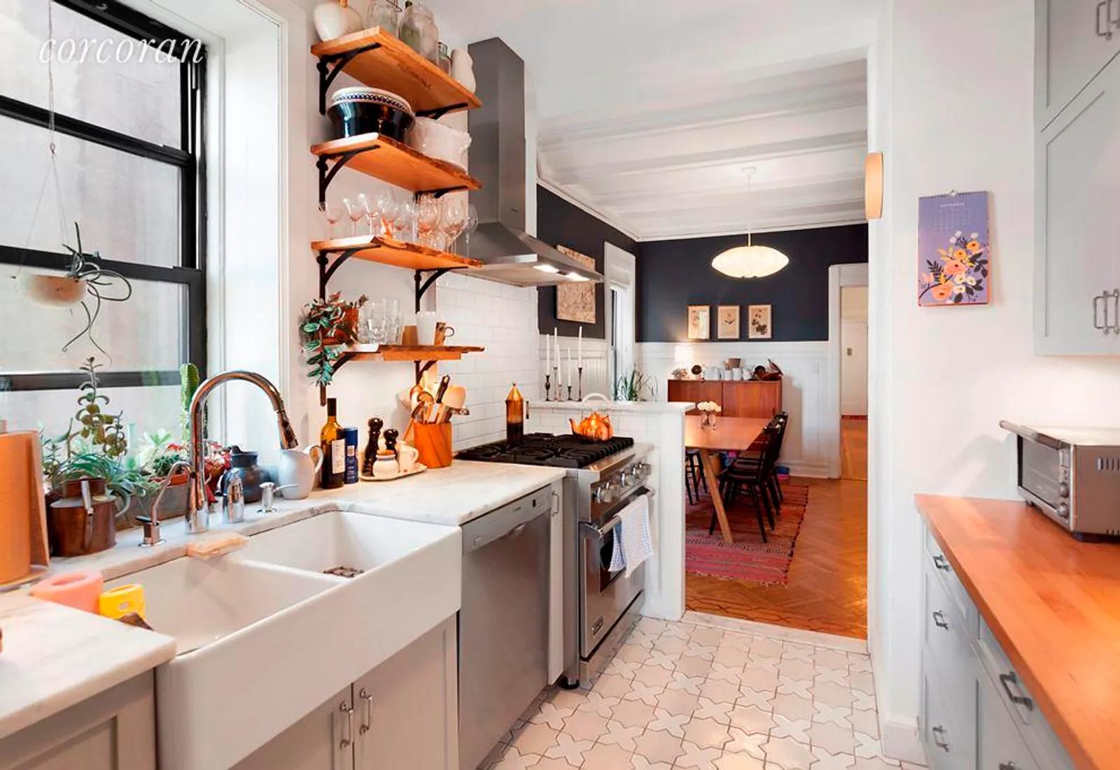 New York City Real Estate | View 207 Saint James Place, 4R | Gourmet kitchen | View 3