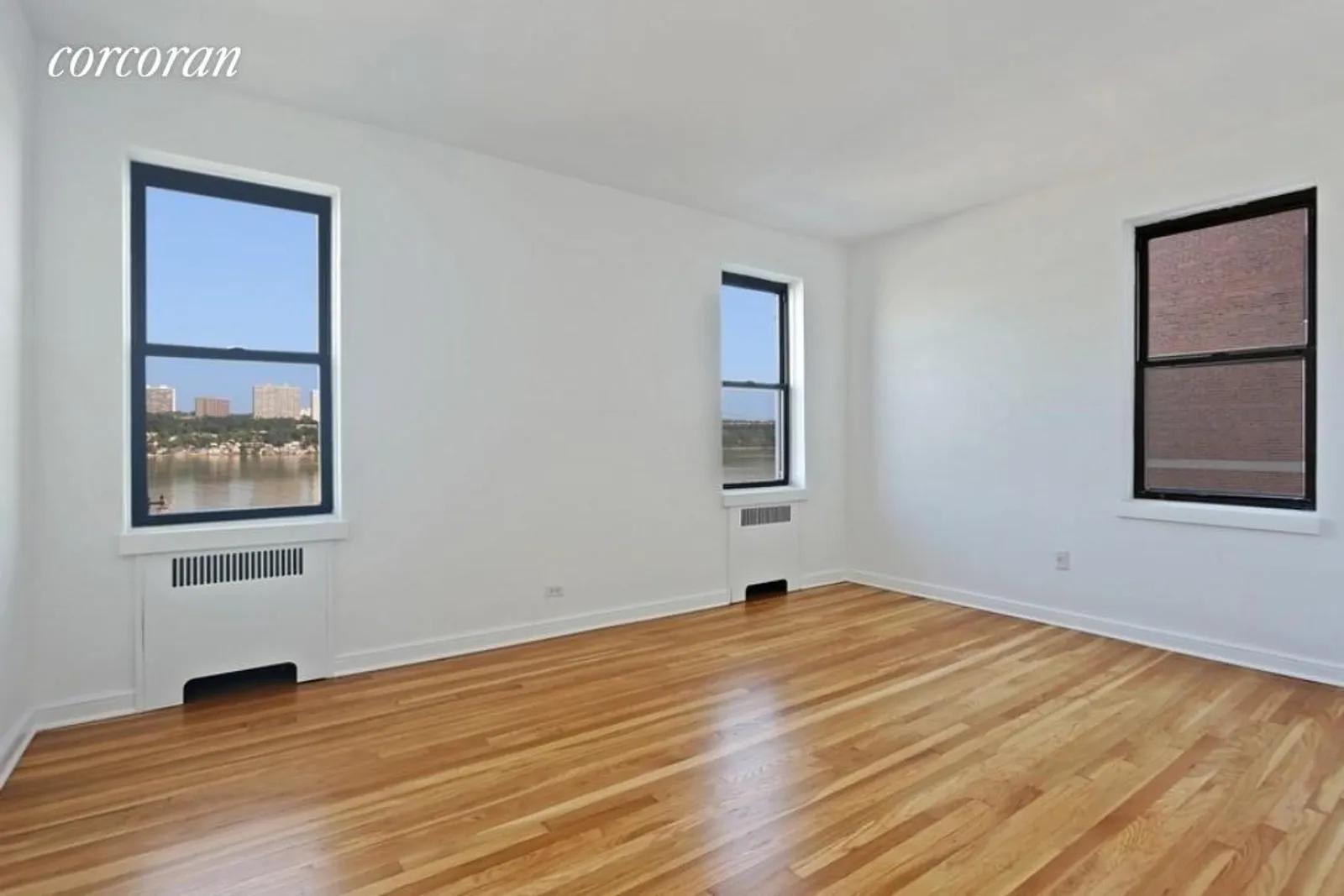 New York City Real Estate | View 158-18 Riverside Drive West, 4L | room 4 | View 5