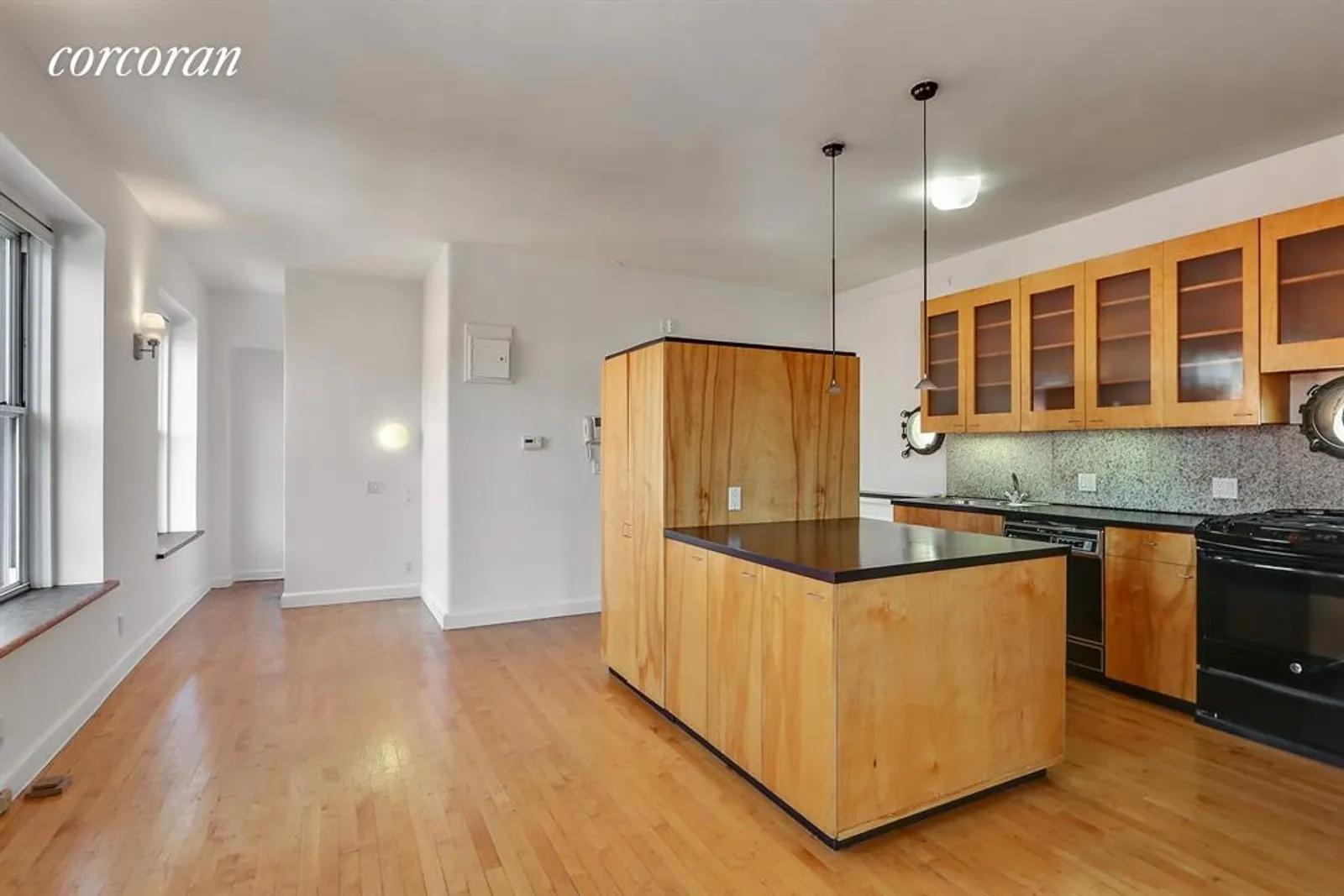 New York City Real Estate | View 799 Greenwich Street, 4S | Kitchen | View 4