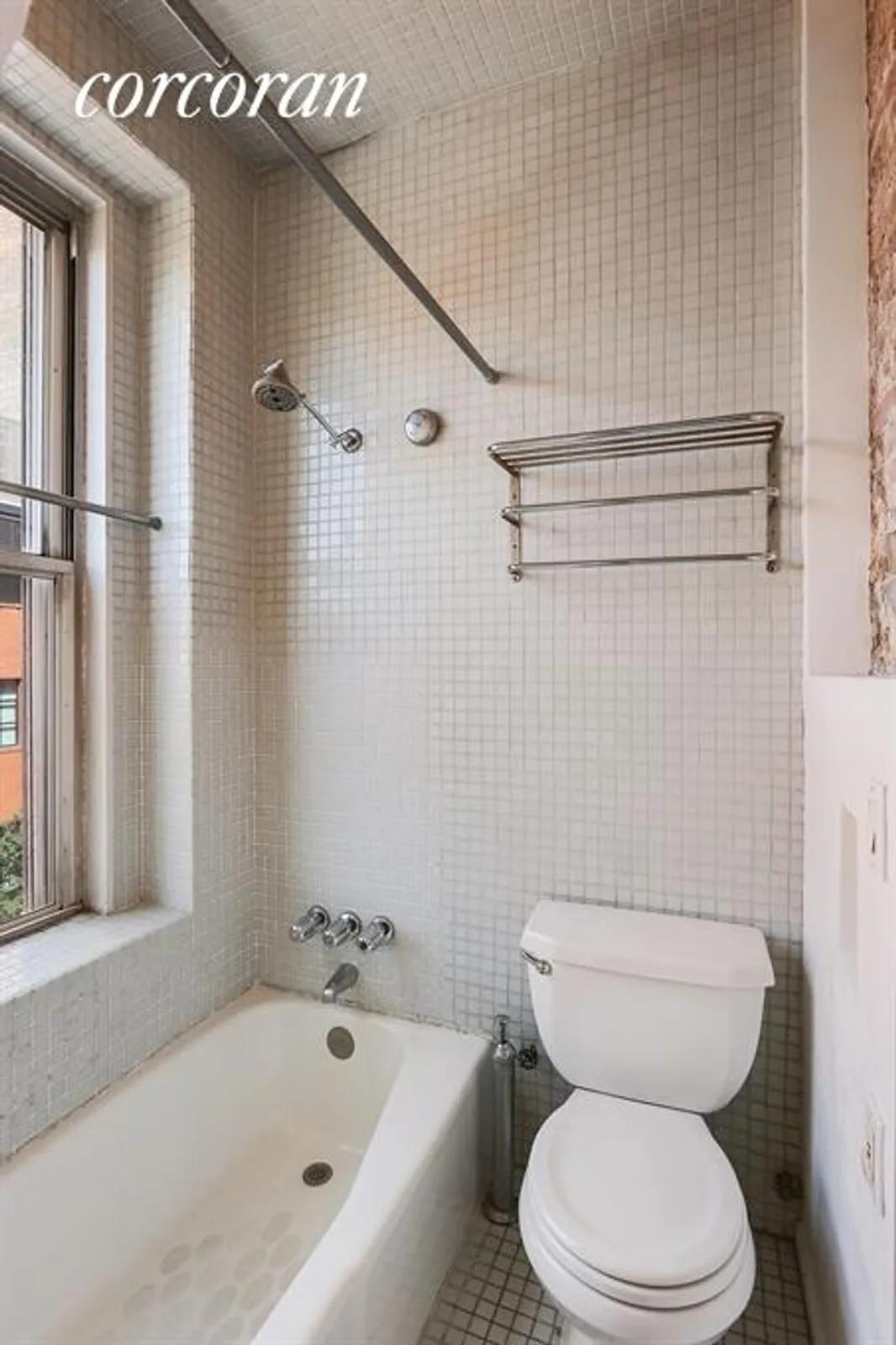 New York City Real Estate | View 799 Greenwich Street, 4S | Bathroom | View 7