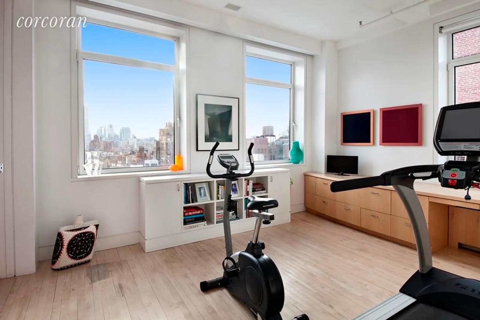 New York City Real Estate | View 30 West 15th Street, PH12NS | room 16 | View 17