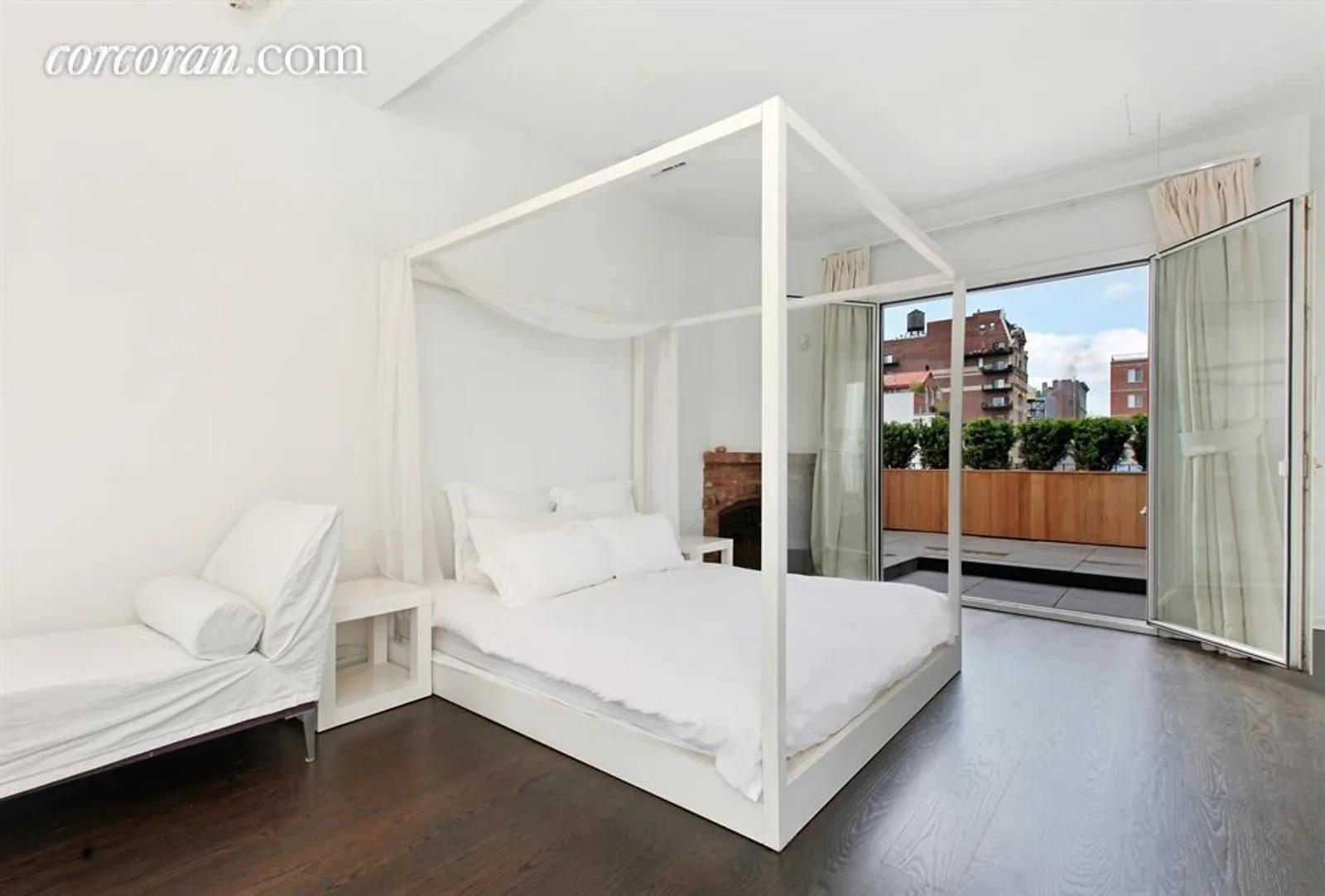 New York City Real Estate | View 203 East 13th Street, PH4CD | room 7 | View 8