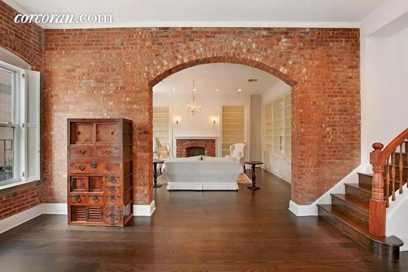 New York City Real Estate | View 203 East 13th Street, PH4DC | room 3 | View 4