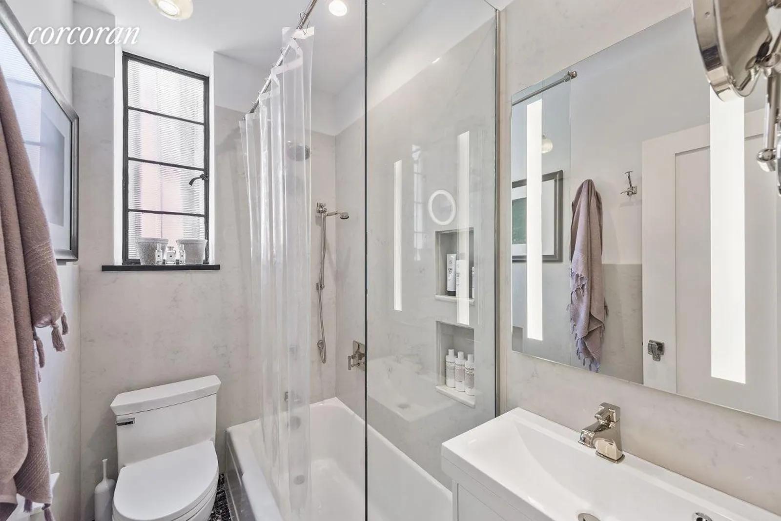 New York City Real Estate | View 1 Rutherford Place, 2F | room 5 | View 6