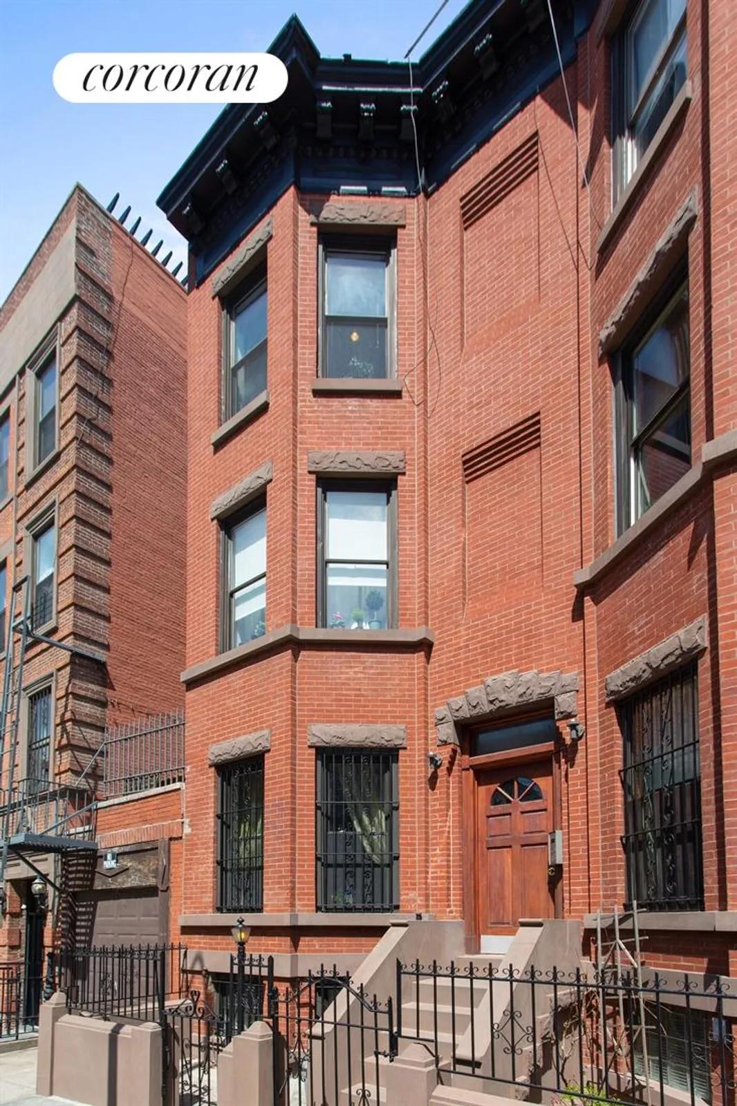 New York City Real Estate | View 11 Lincoln Place, 3L | Front View | View 7