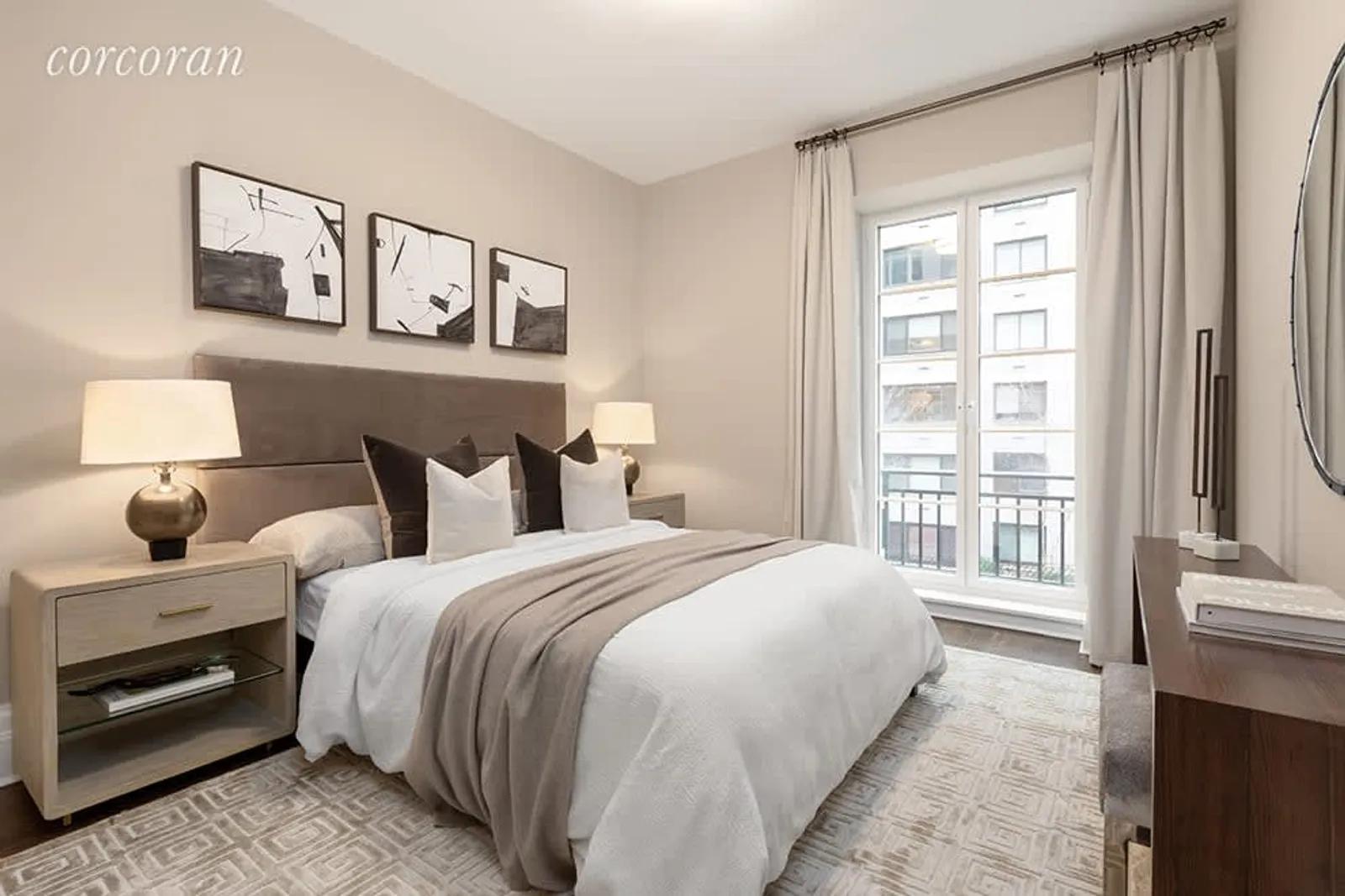 New York City Real Estate | View 20 East End Avenue, TH2 | Bedroom | View 11