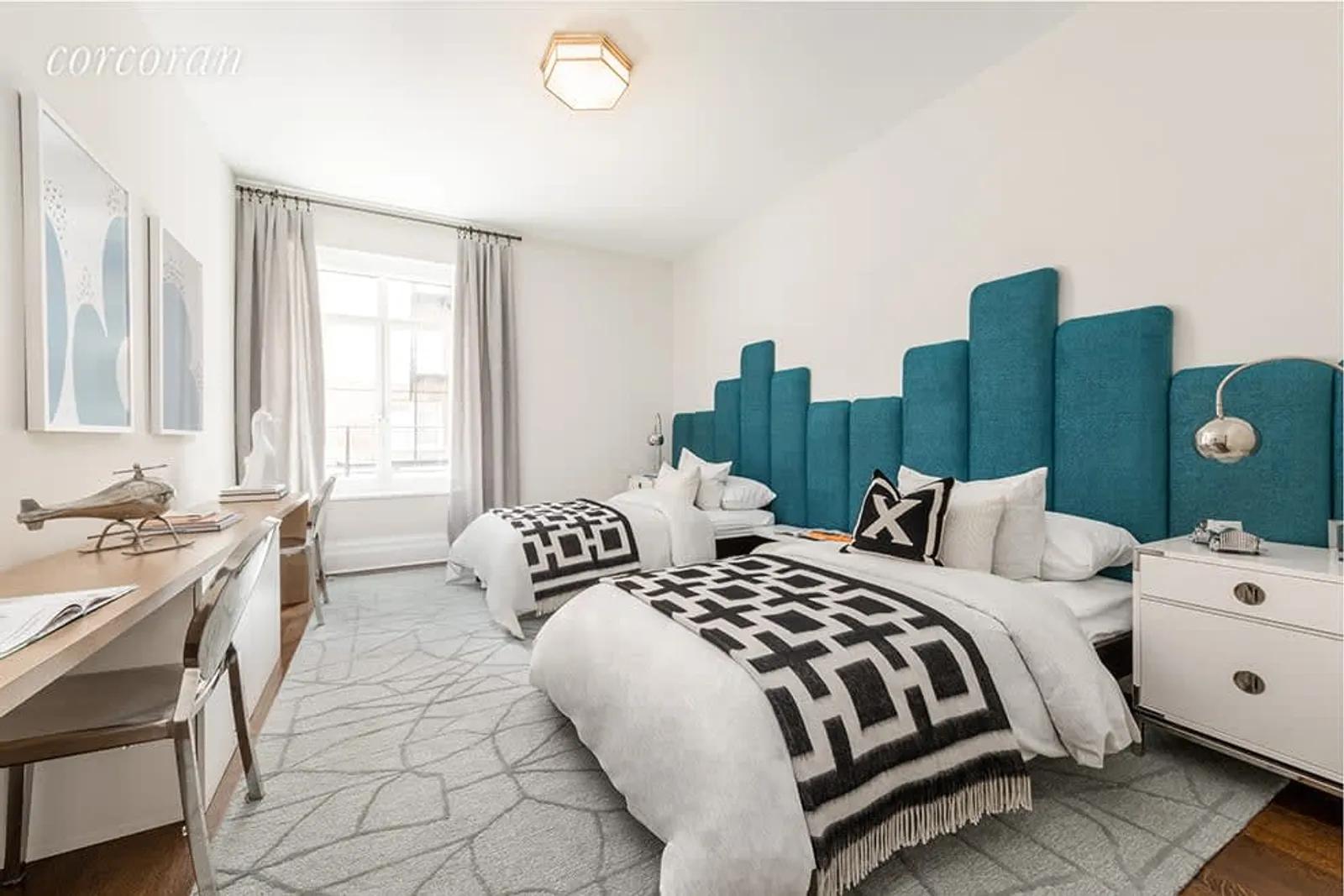 New York City Real Estate | View 20 East End Avenue, TH2 | Bedroom | View 9