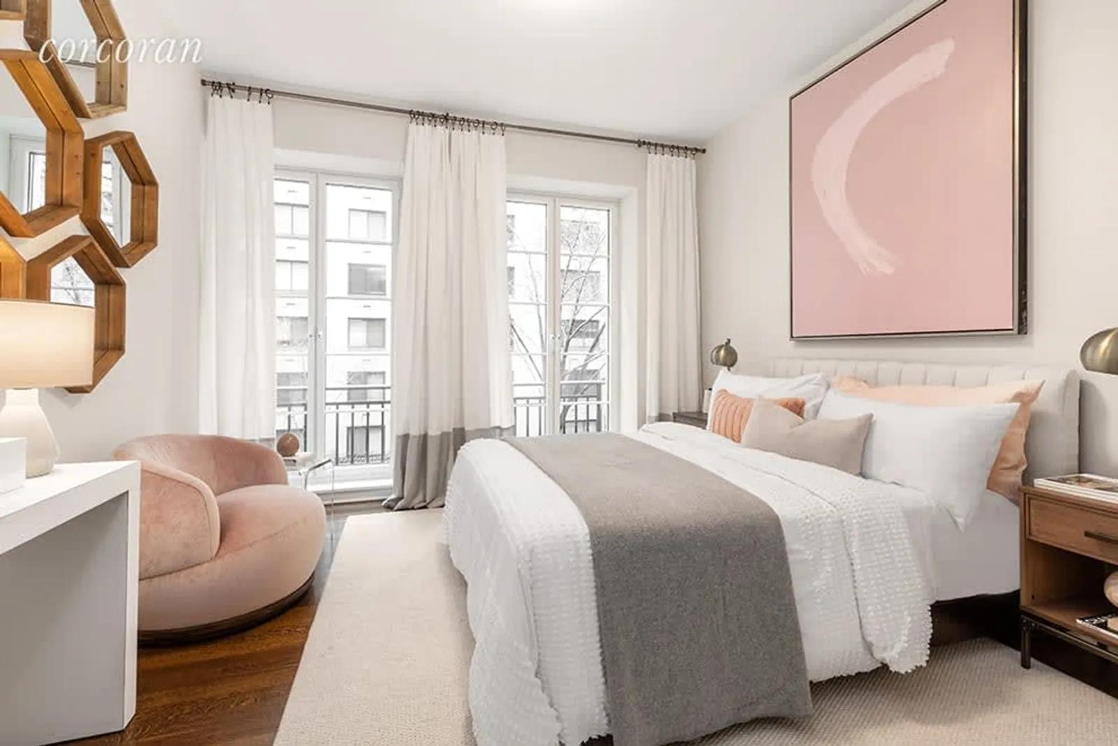 New York City Real Estate | View 20 East End Avenue, TH2 | Bedroom | View 10