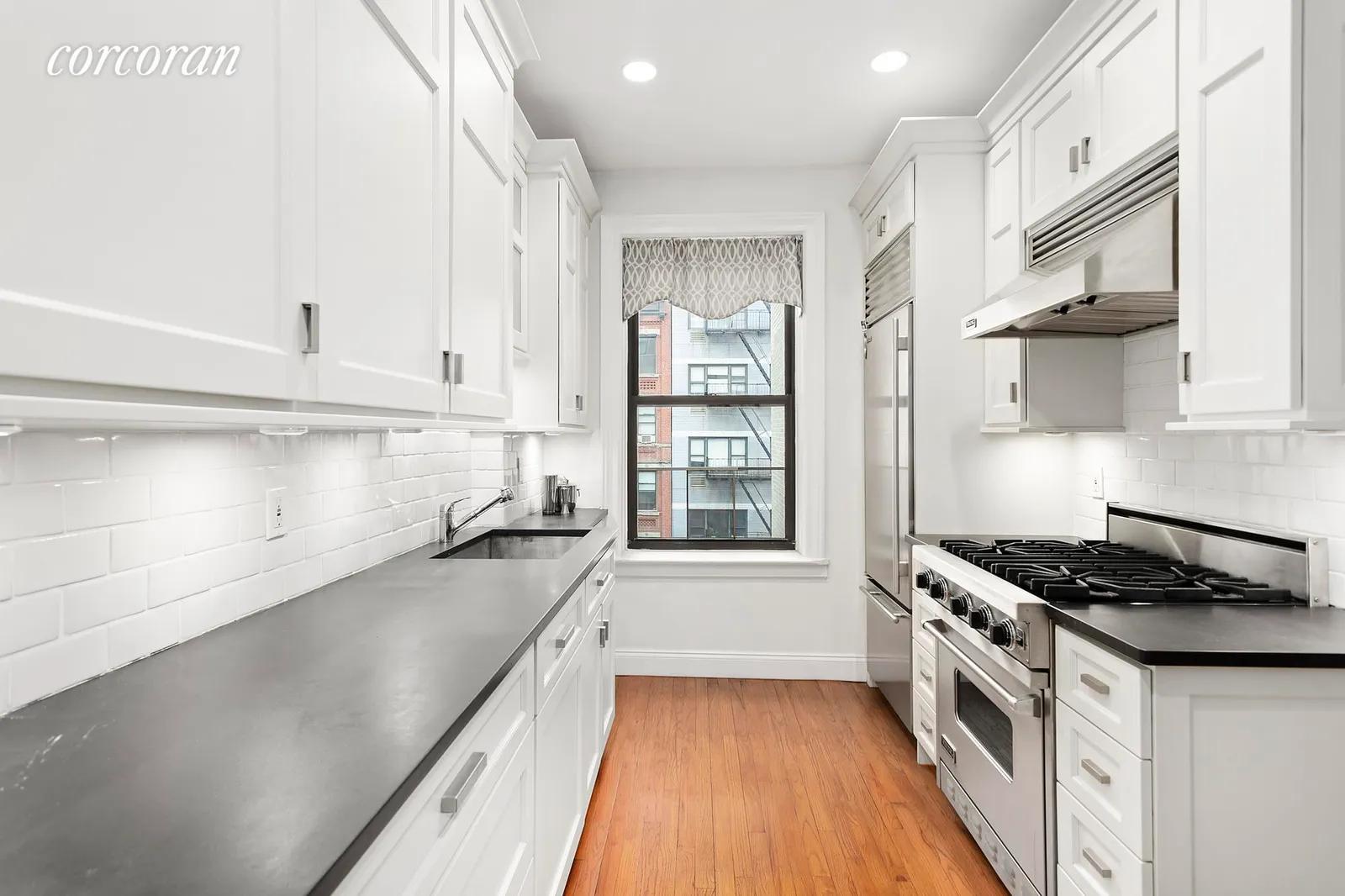 New York City Real Estate | View 222 East 82nd Street, 4E | 2 | View 2