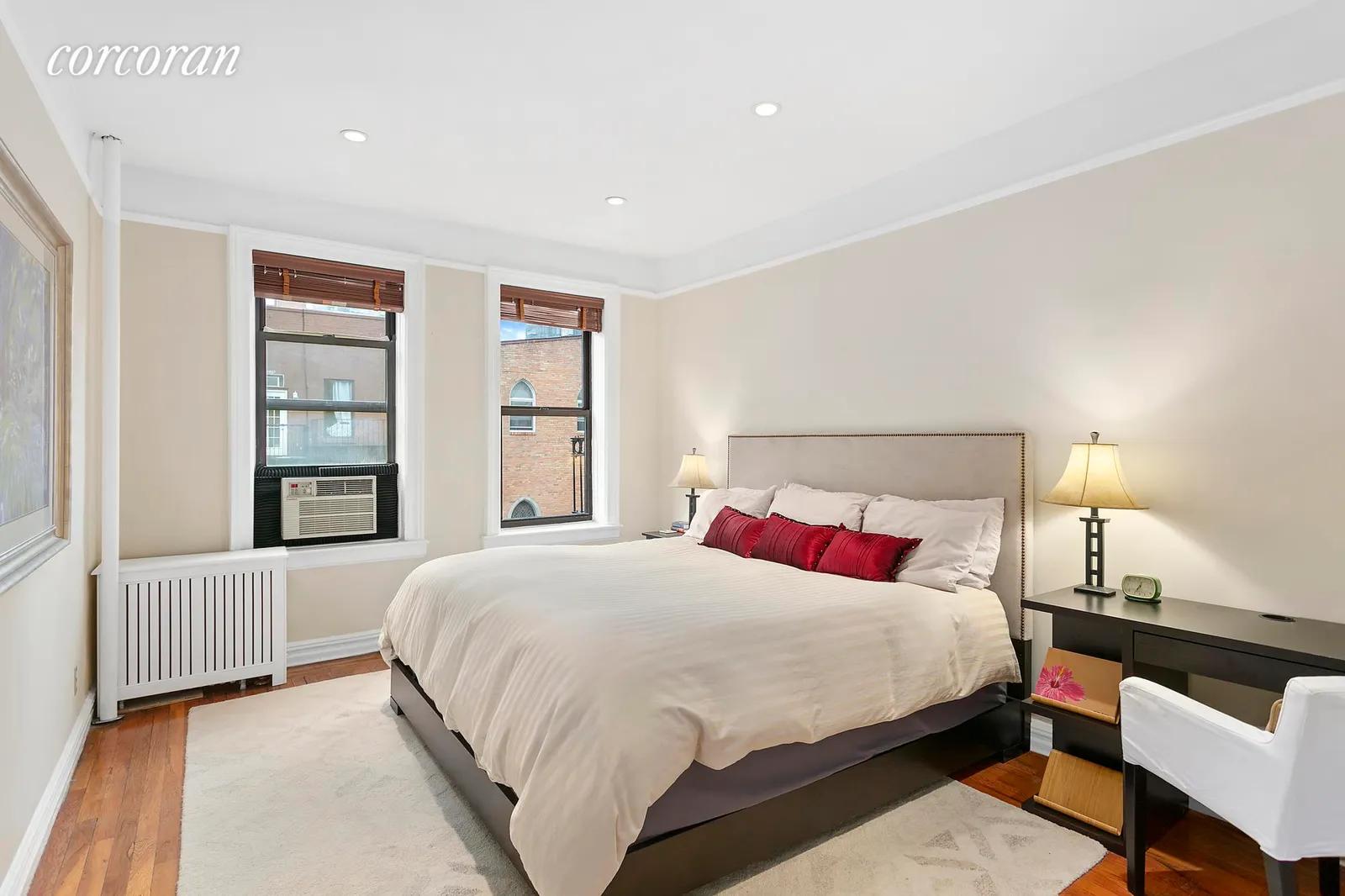 New York City Real Estate | View 222 East 82nd Street, 4E | 4 | View 4