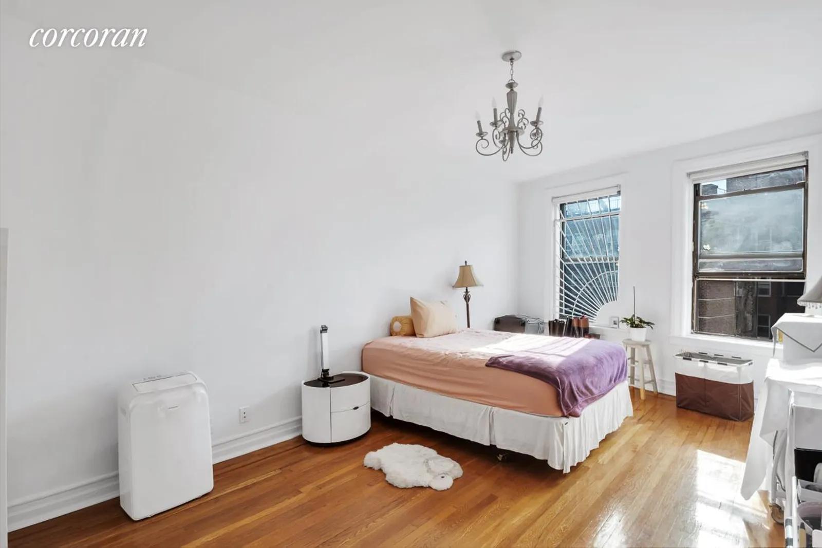 New York City Real Estate | View 870 West 181st Street, 47 | room 8 | View 9