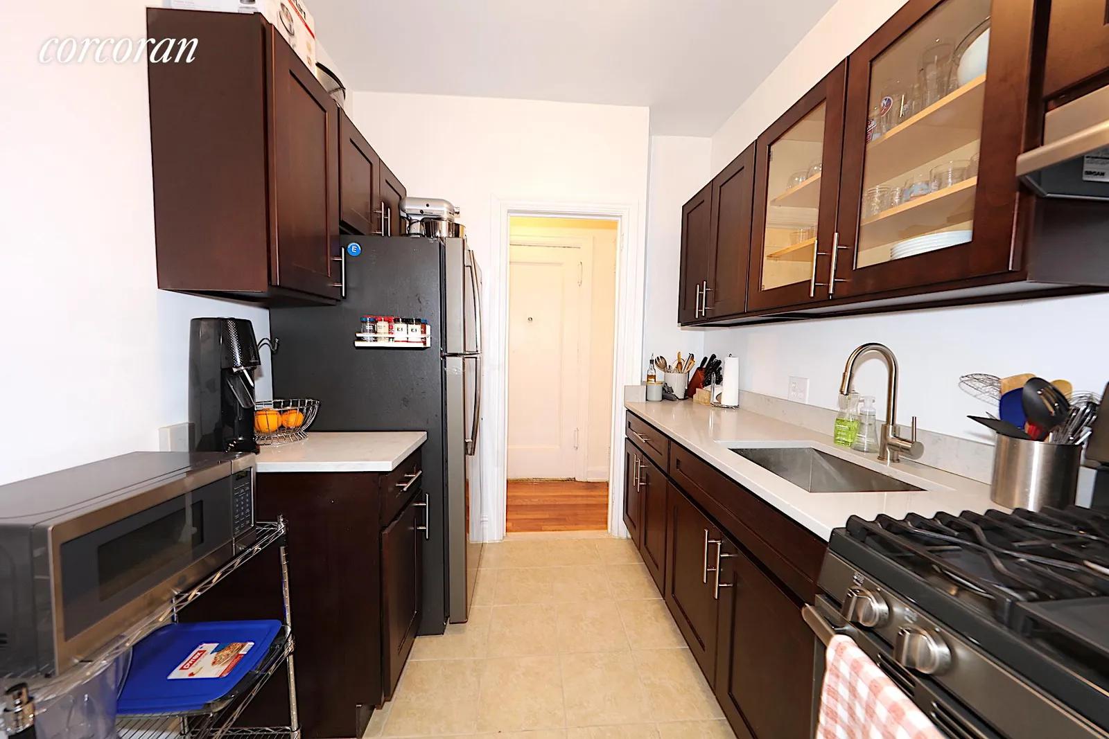 New York City Real Estate | View 25-41 30th Road, 2I | room 7 | View 8