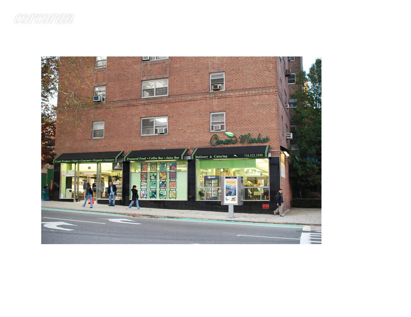 New York City Real Estate | View 230 Jay Street, 15D | Onsite market | View 7