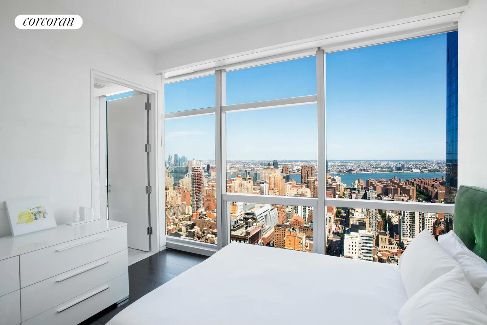 New York City Real Estate | View 23 East 22nd Street, 48th Floor | room 12 | View 13